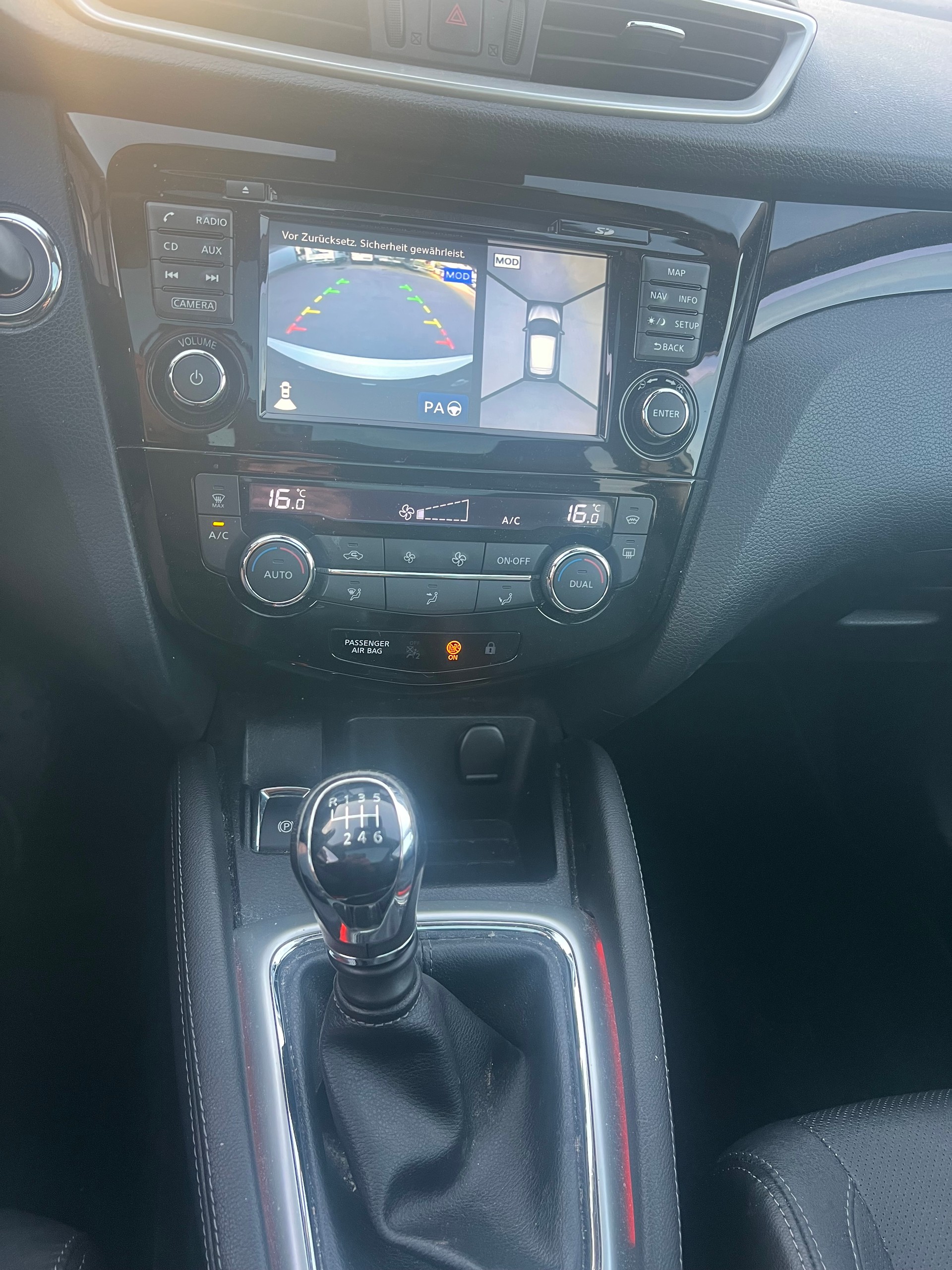 NISSAN Qashqai 1.6 dCi tekna ALL-MODE 4x4-image-11