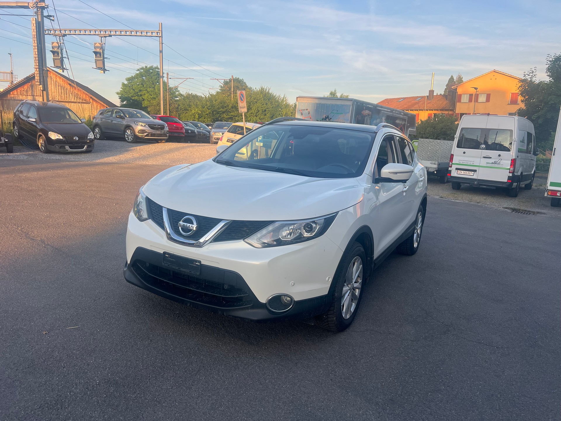 NISSAN Qashqai 1.6 dCi tekna ALL-MODE 4x4-image-2