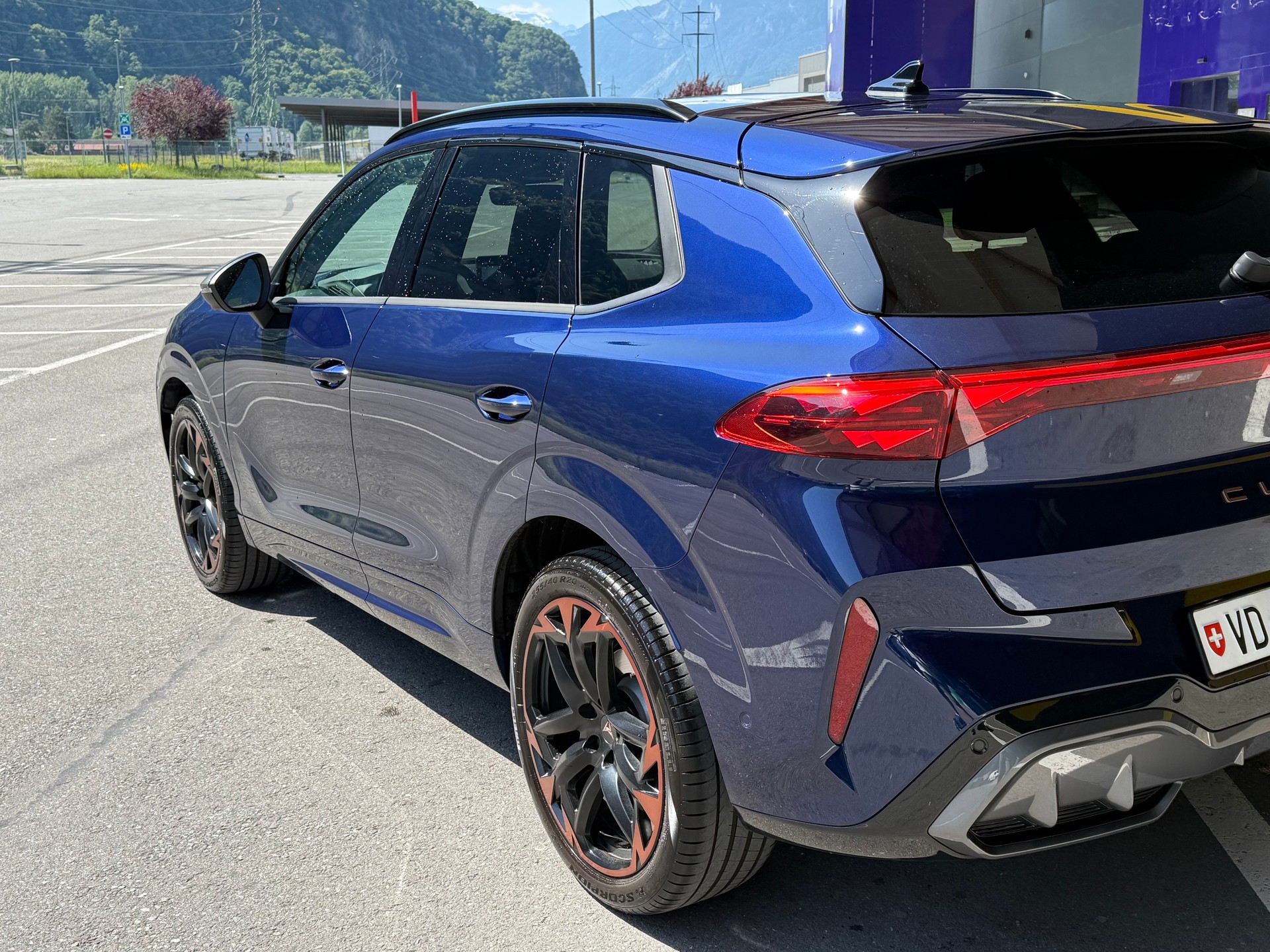CUPRA 1.5 eTSI DSG-image-3