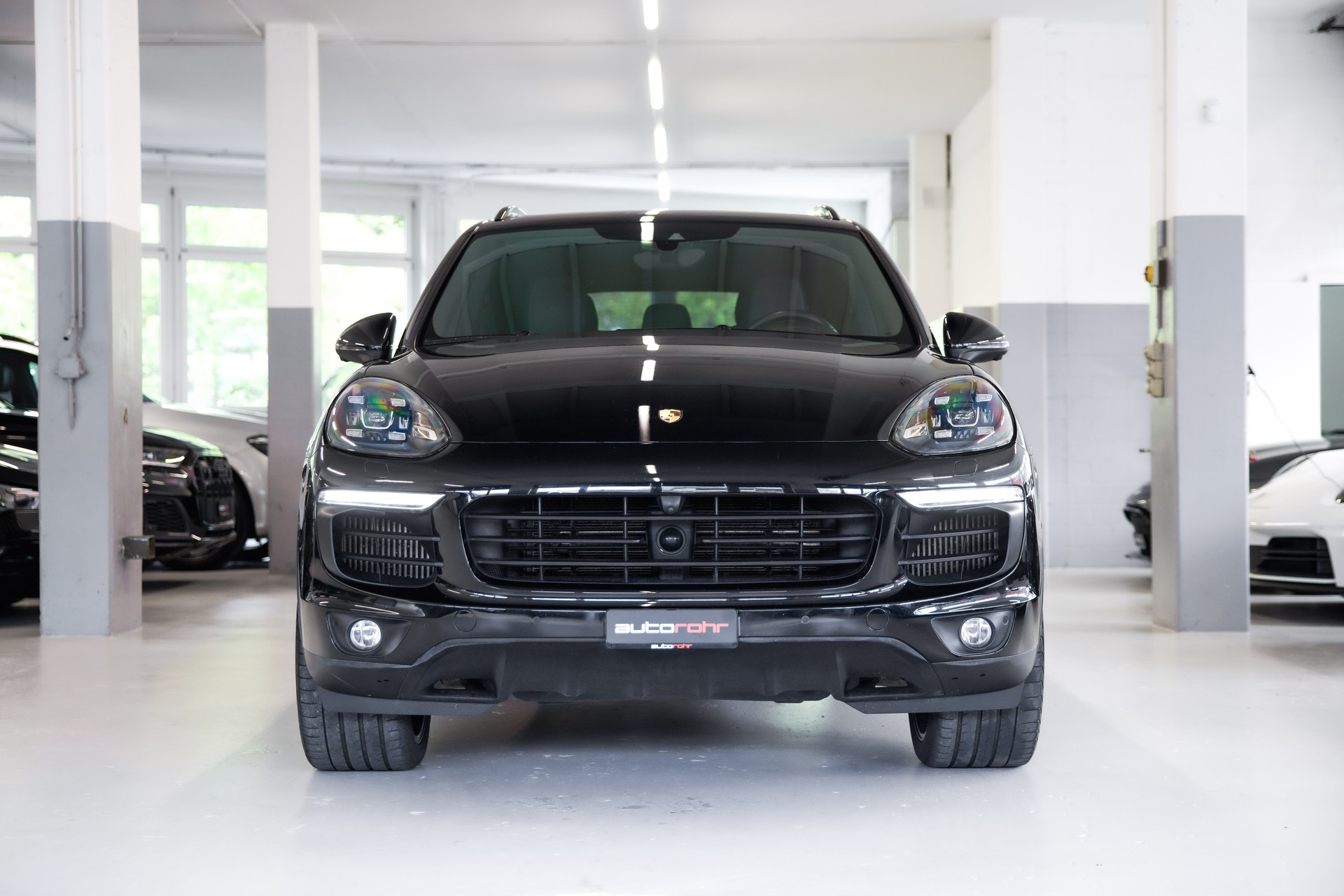 PORSCHE Cayenne S Diesel-image-1