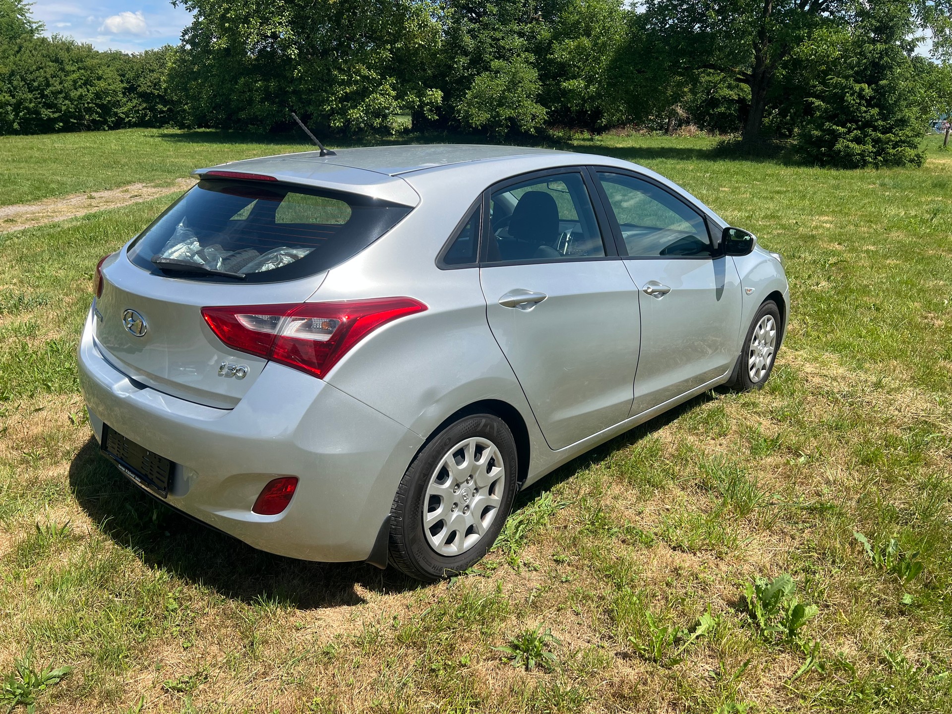 HYUNDAI i30 1.4 Comfort-image-4