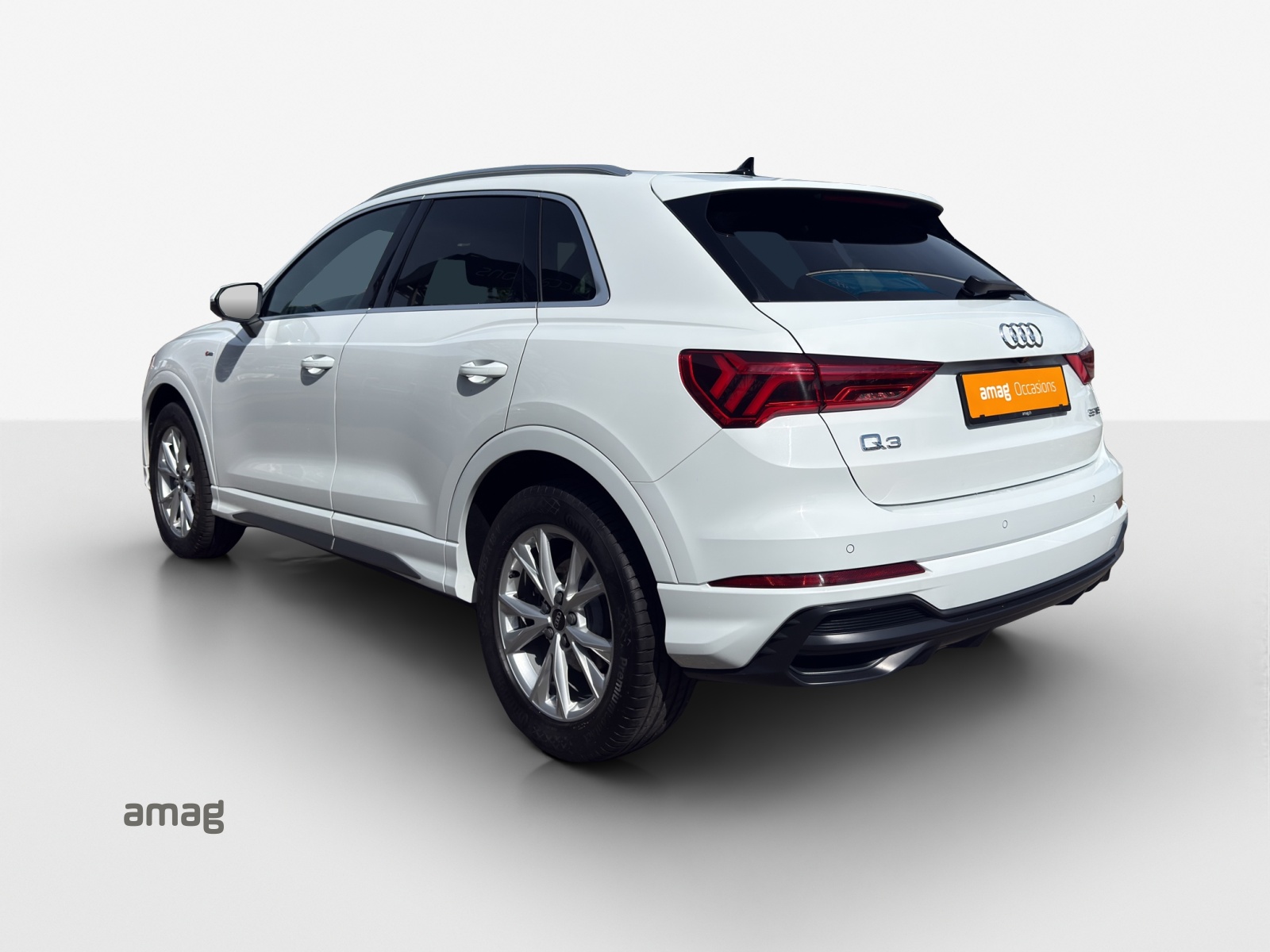 AUDI Q3 35 TFSI S line Attraction S-tronic-image-2
