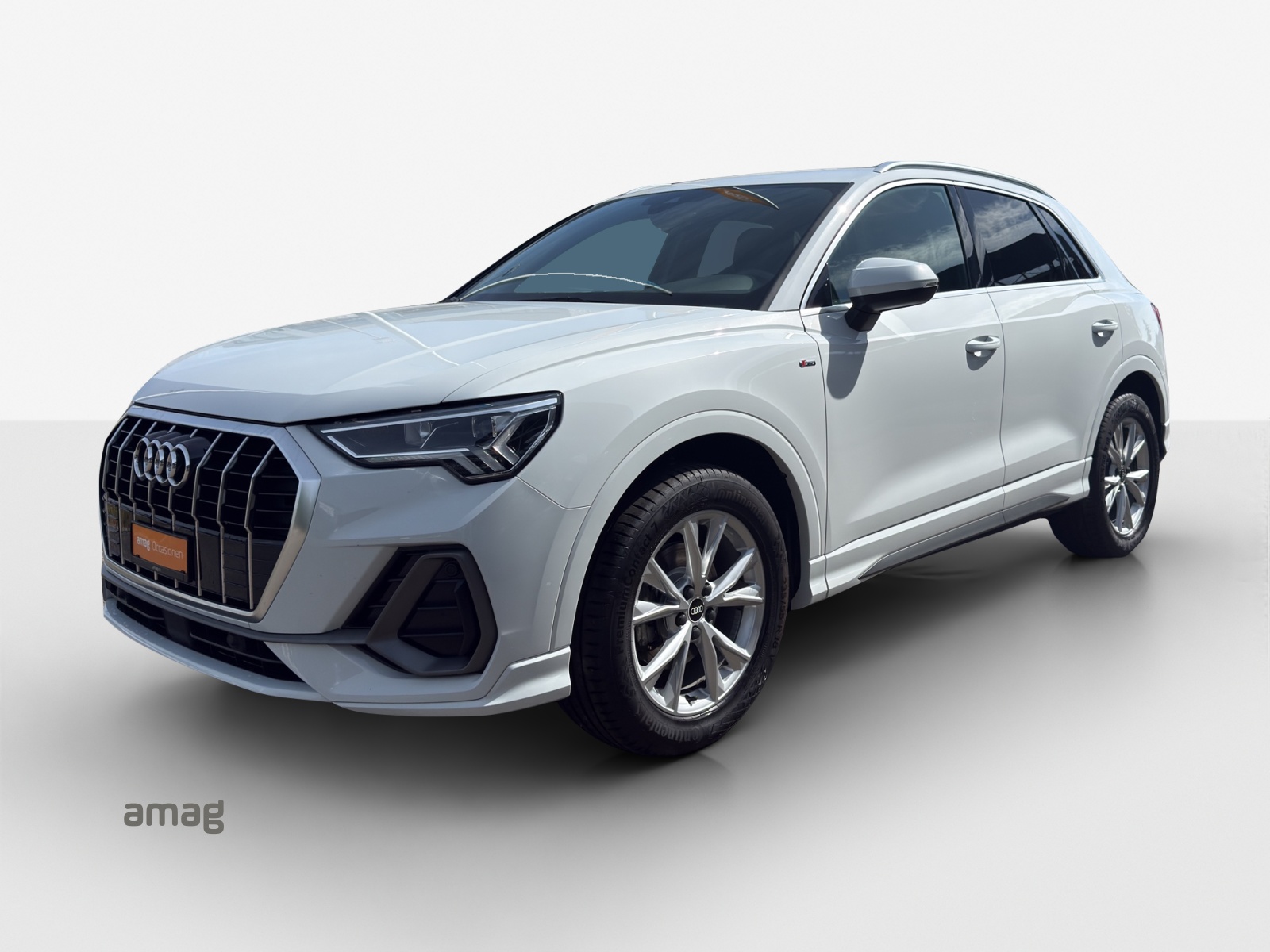 AUDI Q3 35 TFSI S line Attraction S-tronic-image-0