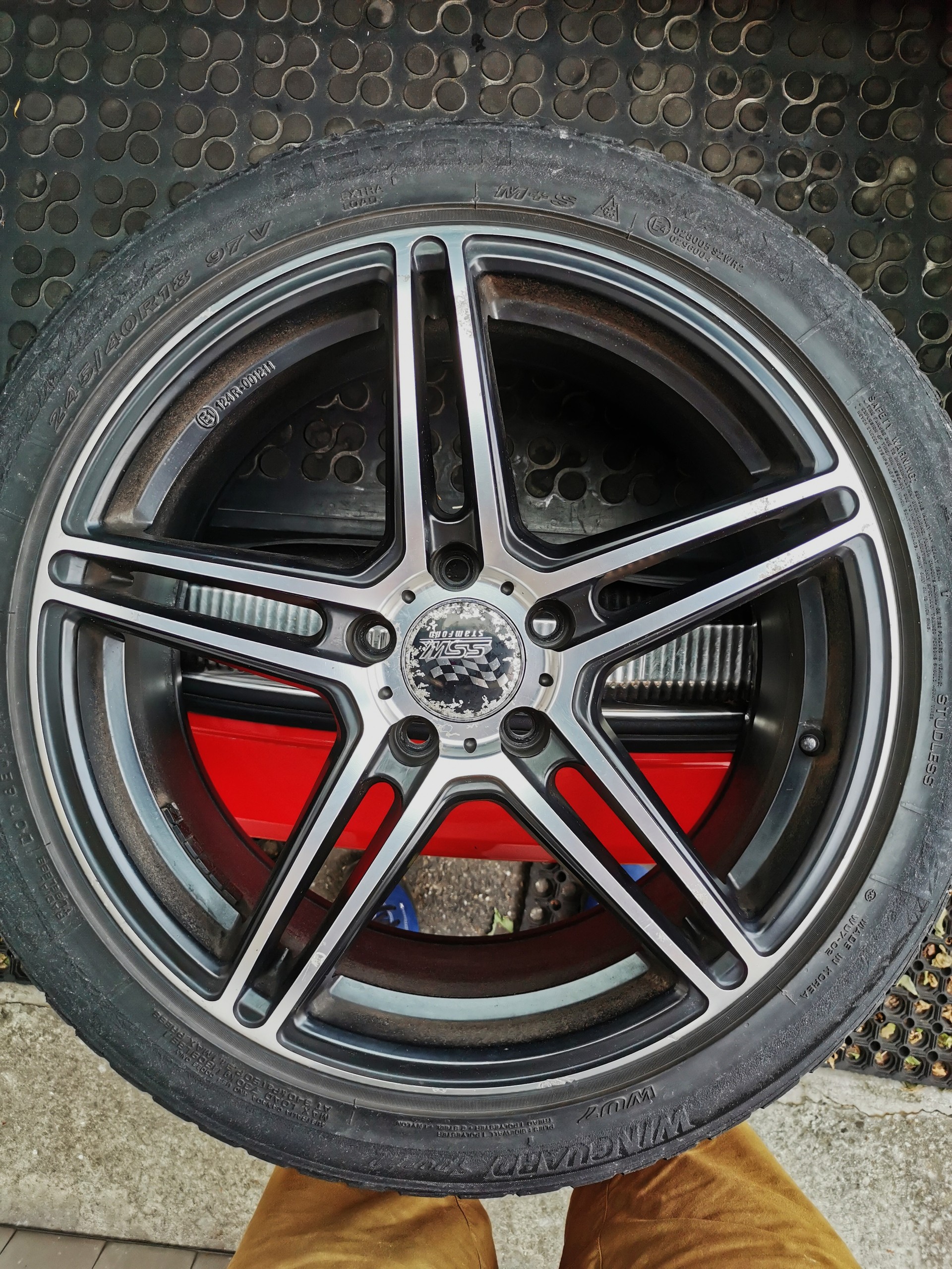 AUDI 3.0 V6 TFSI quattro-image-5