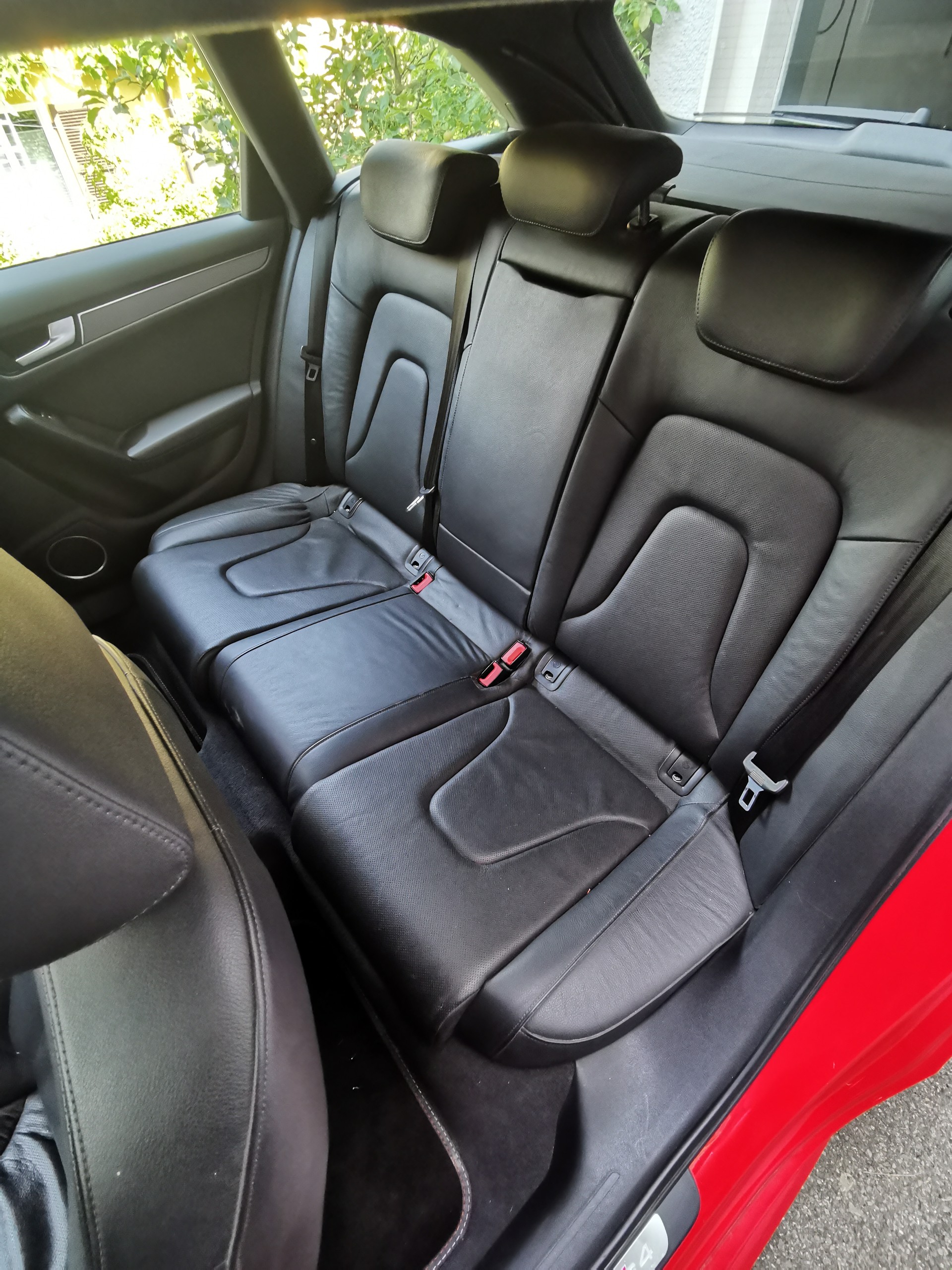 AUDI 3.0 V6 TFSI quattro-image-3