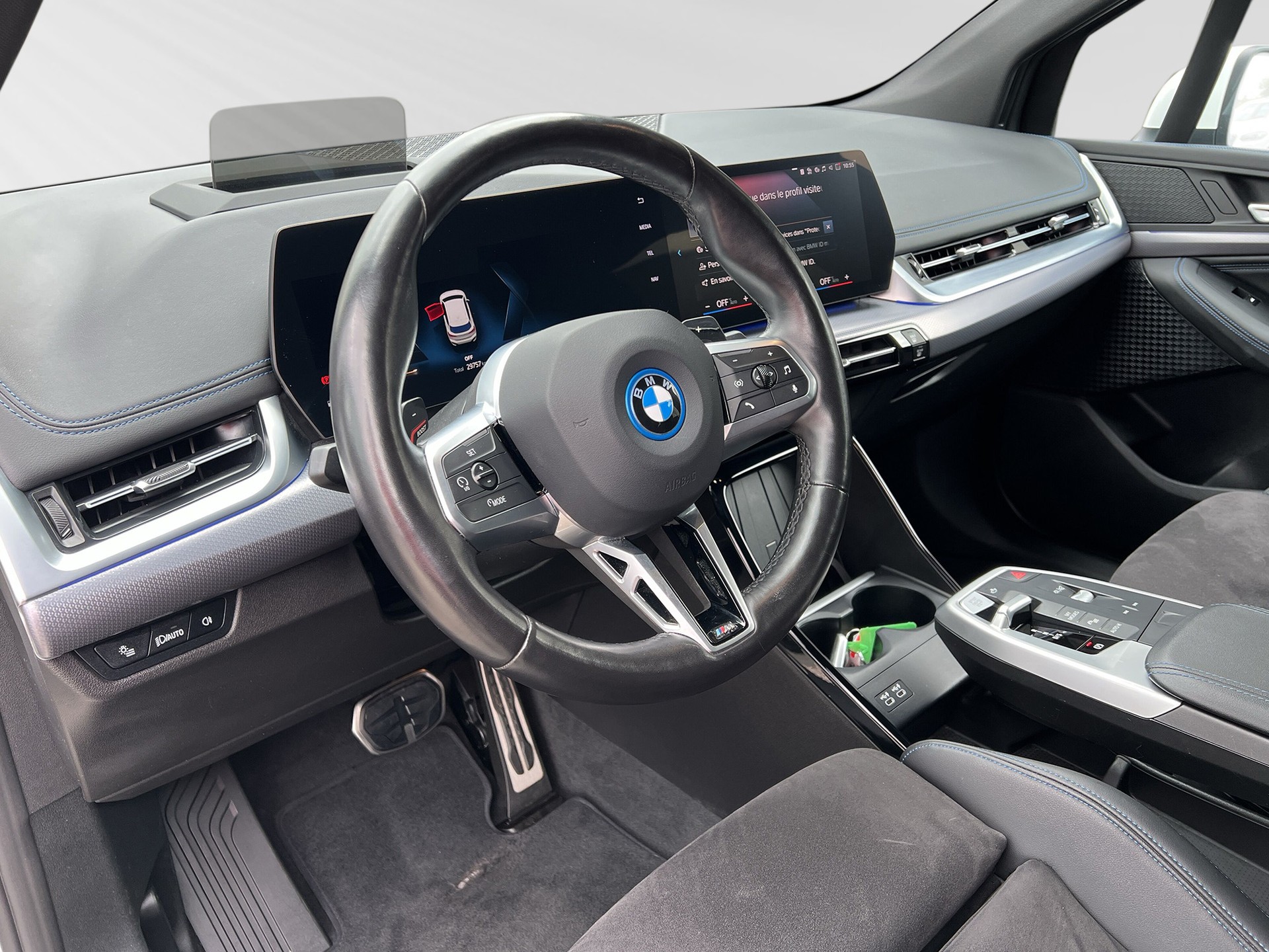 BMW 225e xDrive Active Tourer-image-3