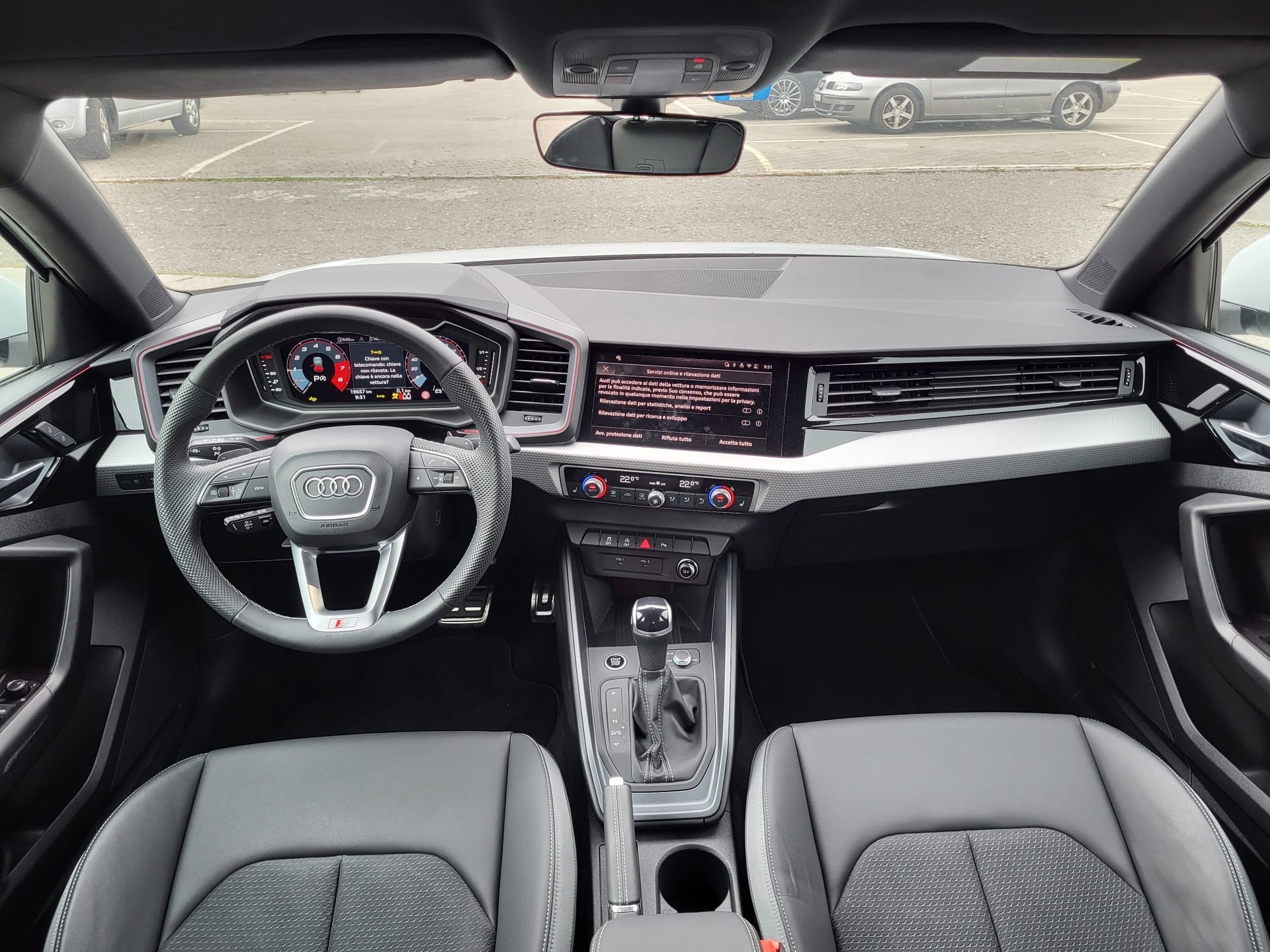 AUDI A1 Sportback 35 TFSI S Line S-tronic-image-9