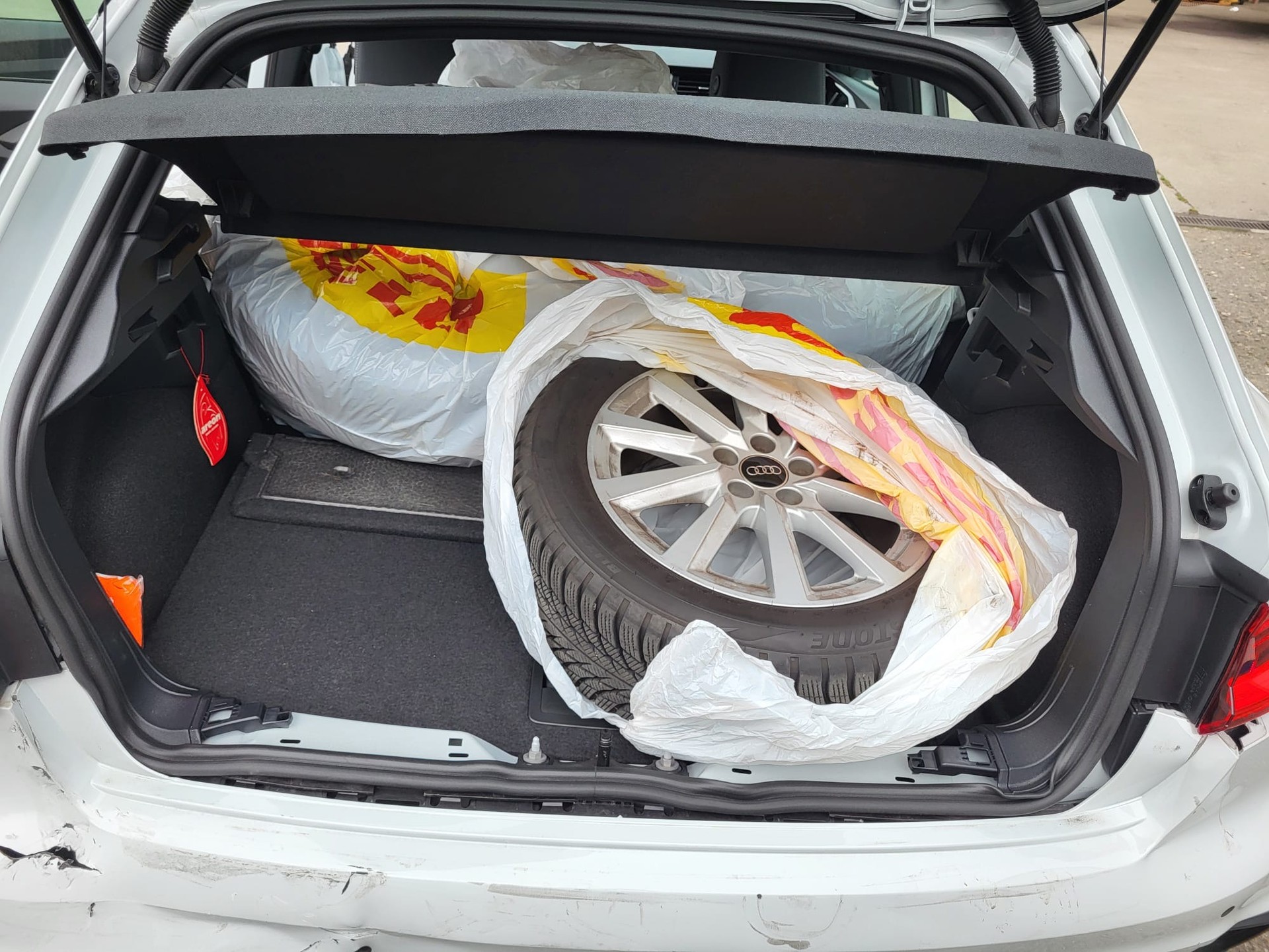 AUDI A1 Sportback 35 TFSI S Line S-tronic-image-14