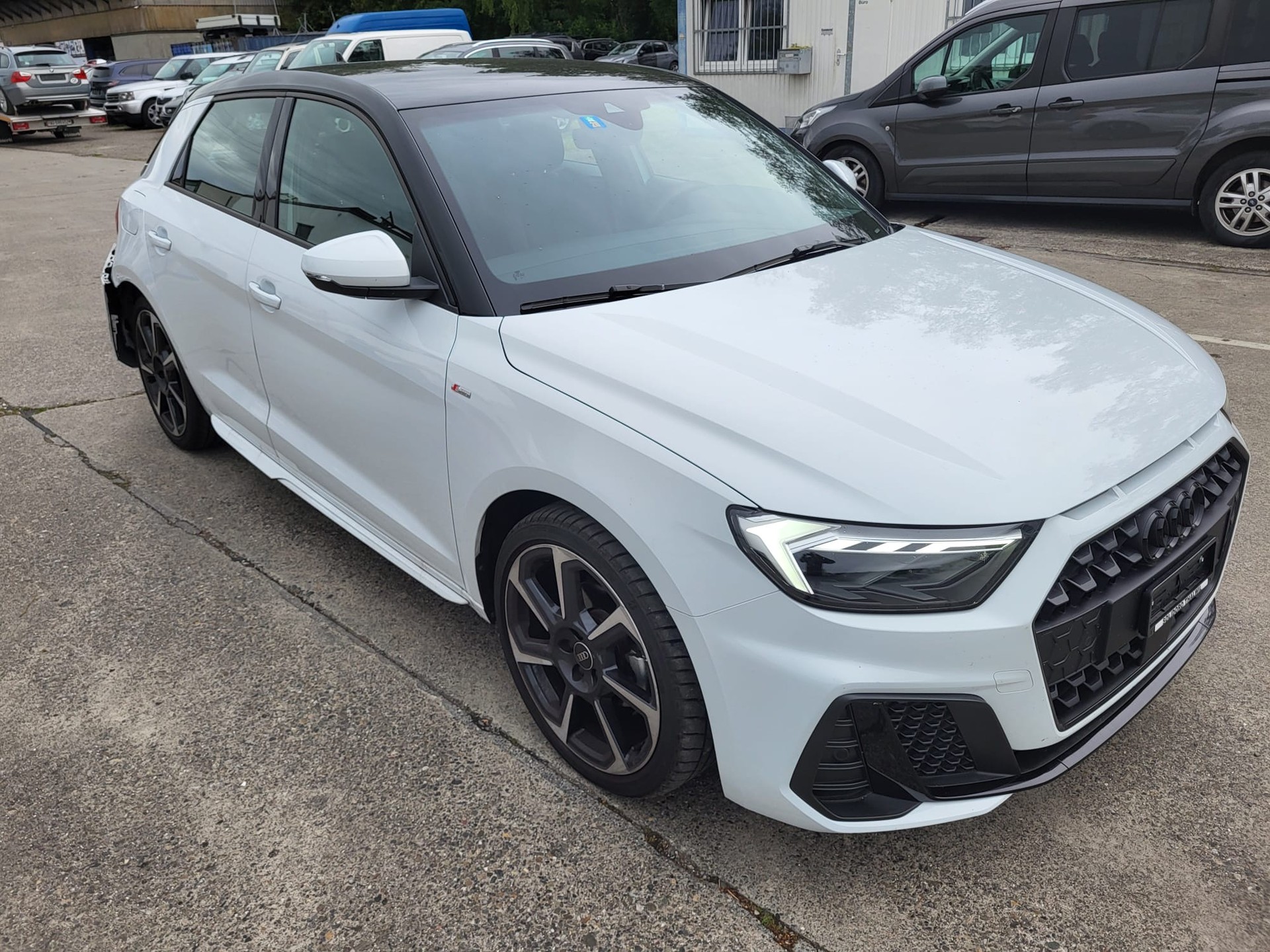 AUDI A1 Sportback 35 TFSI S Line S-tronic-image-7