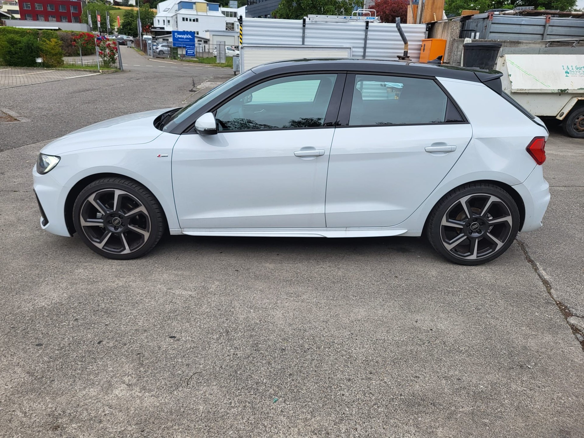AUDI A1 Sportback 35 TFSI S Line S-tronic-image-2