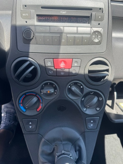 FIAT Panda 1.2 Climbing 4x4-image-13