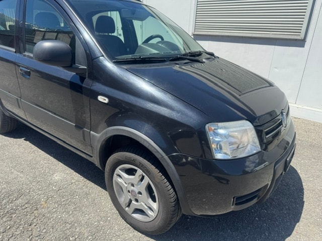 FIAT Panda 1.2 Climbing 4x4-image-0