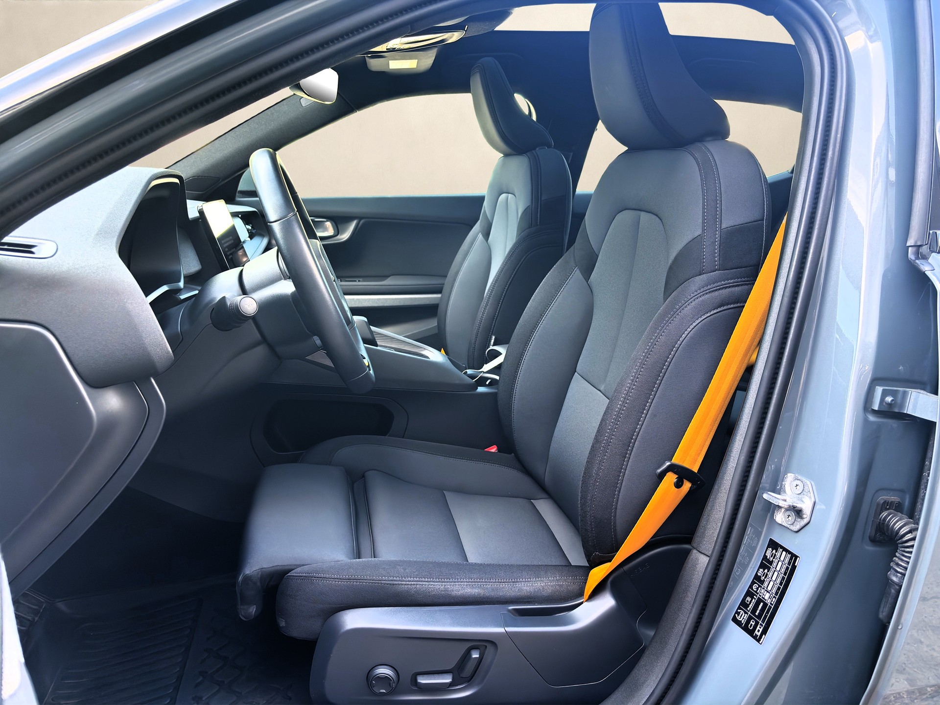 POLESTAR Polestar 2 ✅ Performance & Plus Paket✅ Long Range Dual 78 kWh-image-8