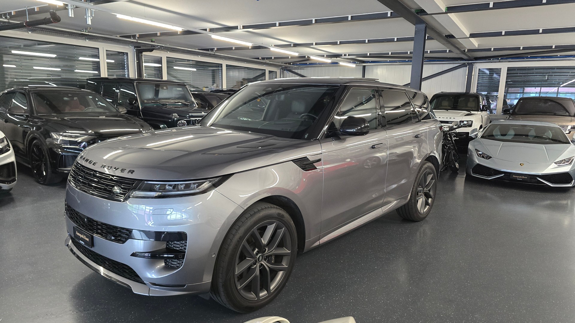 LAND ROVER Range Rover Sport D300 3.0 TD6 MHEV Dynamic SE Automatic-image-12
