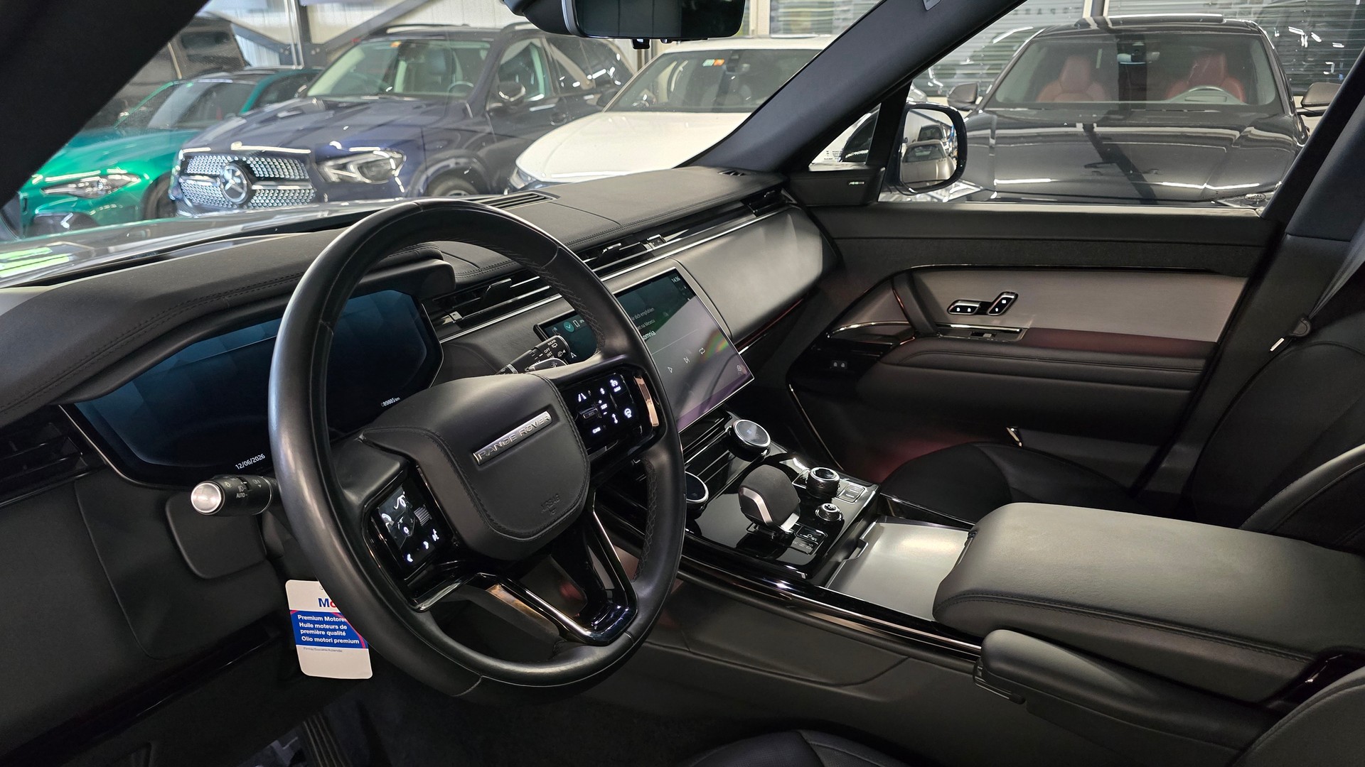 LAND ROVER Range Rover Sport D300 3.0 TD6 MHEV Dynamic SE Automatic-image-16