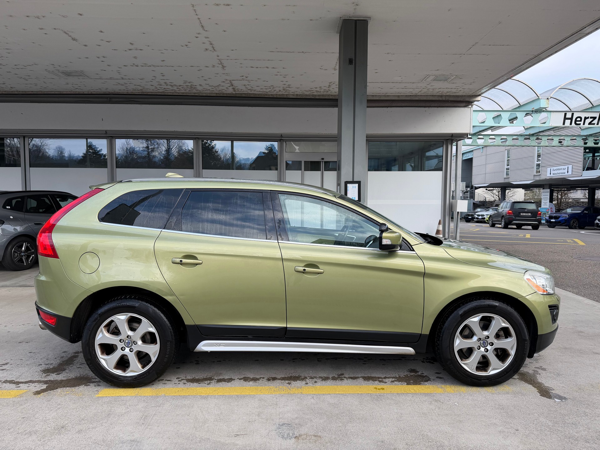 VOLVO XC60 T6 AWD Summum Geartronic-image-5
