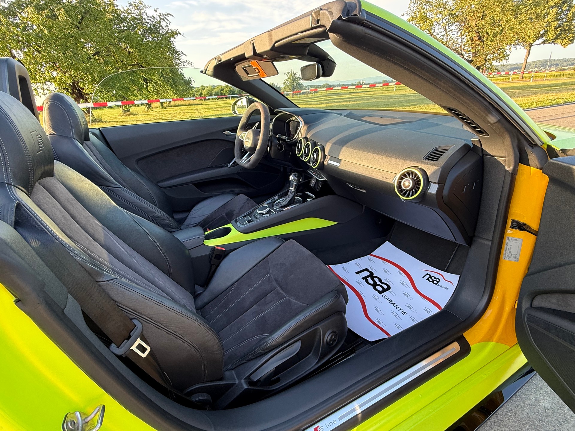 AUDI TT Roadster 2.0 TFSI quattro S-tronic-image-7