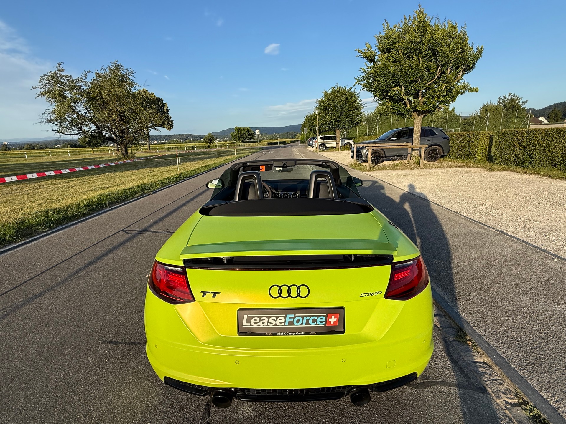 AUDI TT Roadster 2.0 TFSI quattro S-tronic-image-4