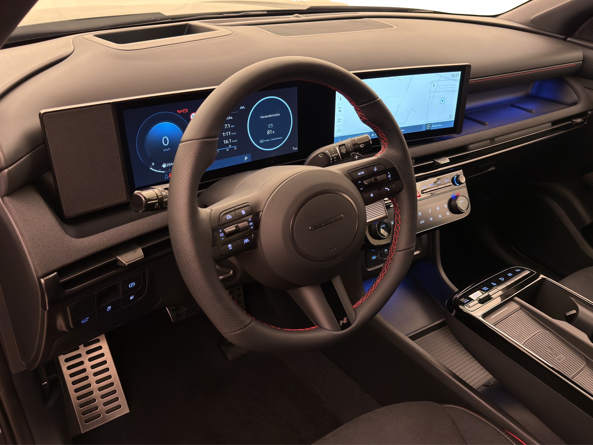HYUNDAI Tucson 1.6 T-GDi PHEV N-Line LUX Sunroof-image-13