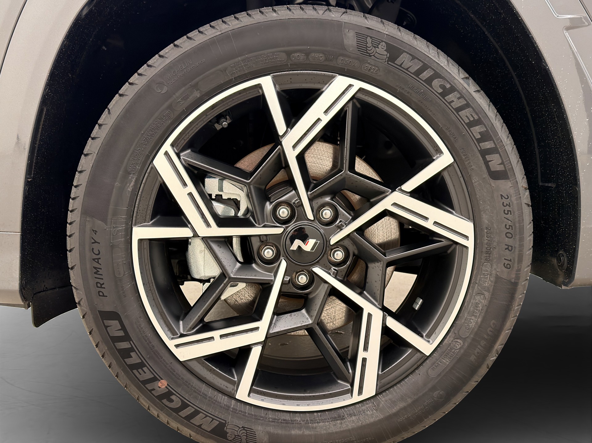 HYUNDAI Tucson 1.6 T-GDi PHEV N-Line LUX Sunroof-image-5