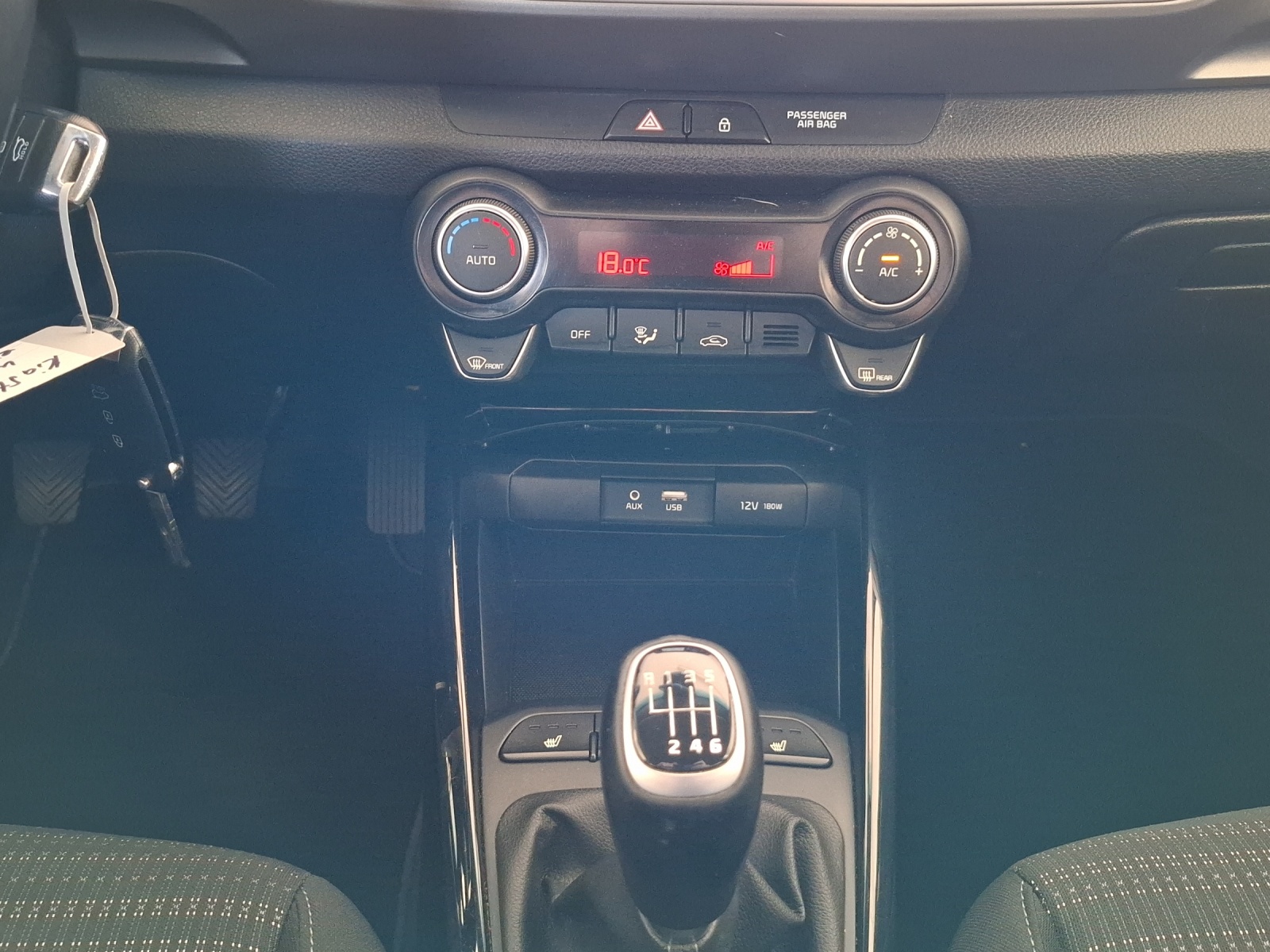 KIA Stonic 1.0 T-GDi //-image-12