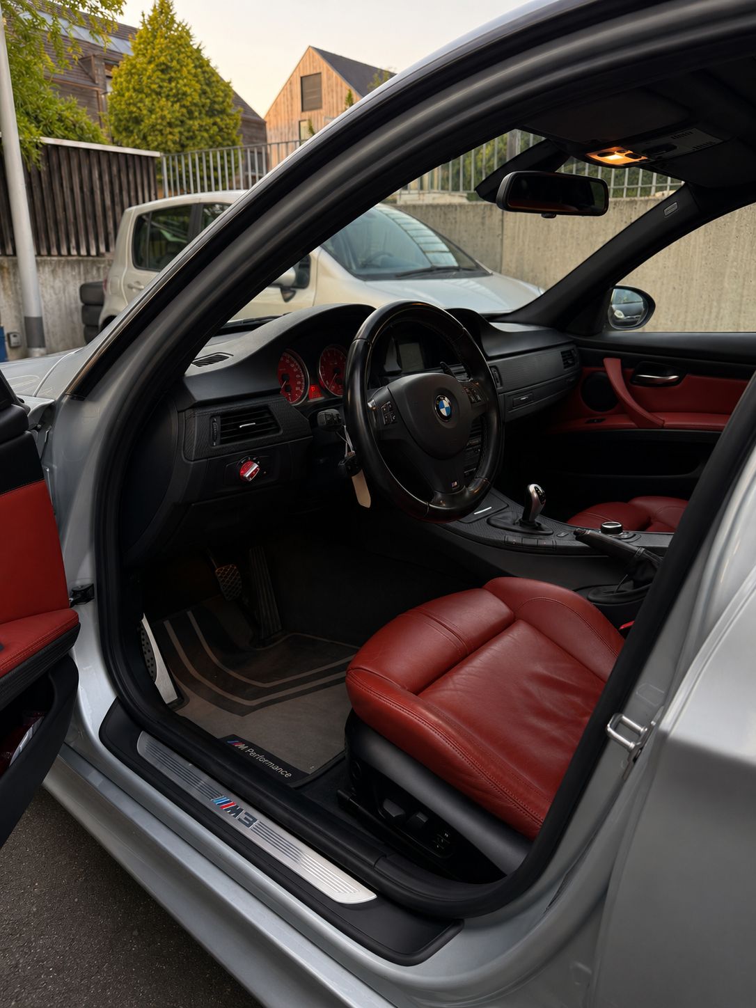 BMW M3 DSG-image-8
