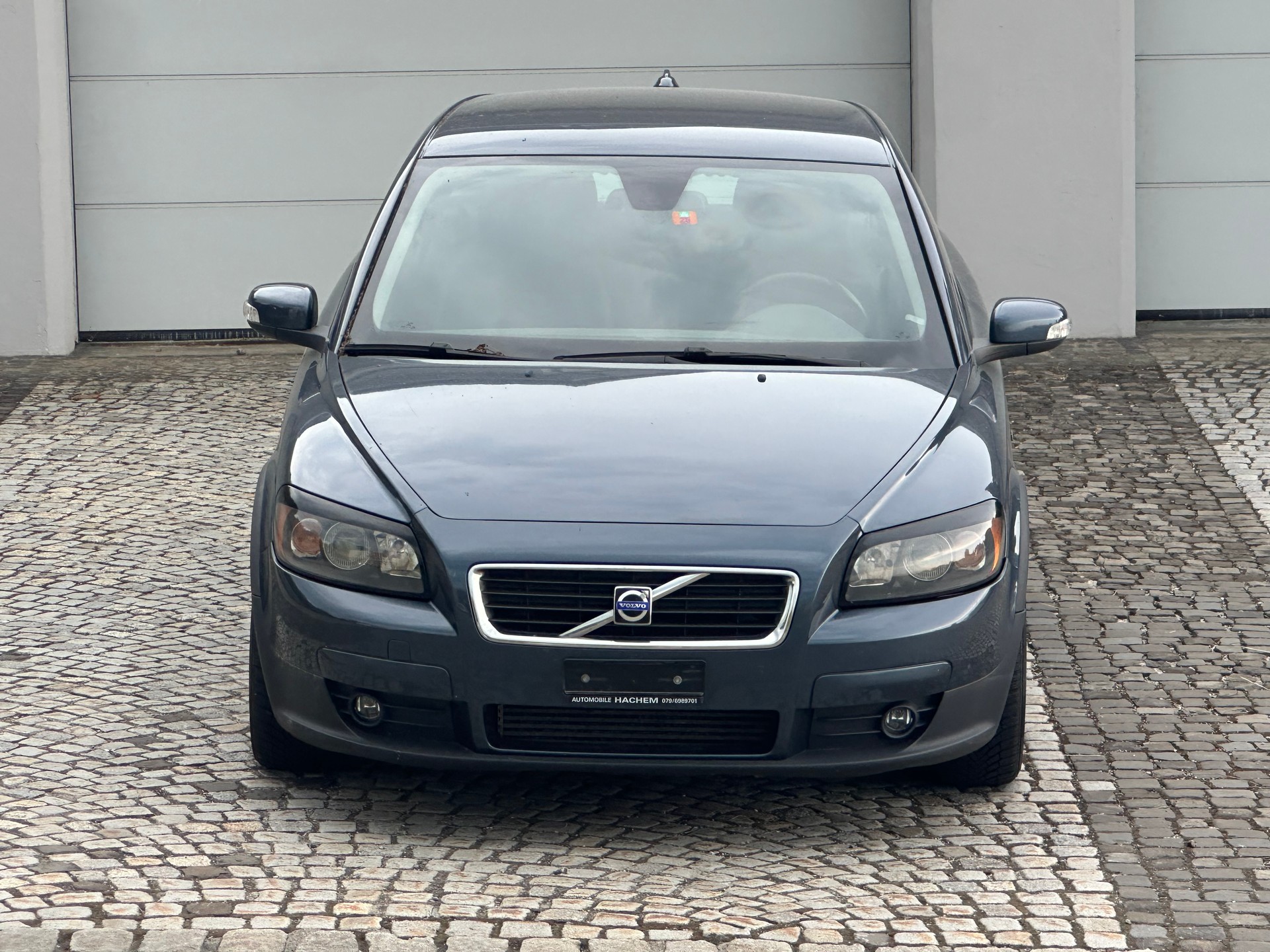 VOLVO C30 1.6D DRIVe Momentum-image-1