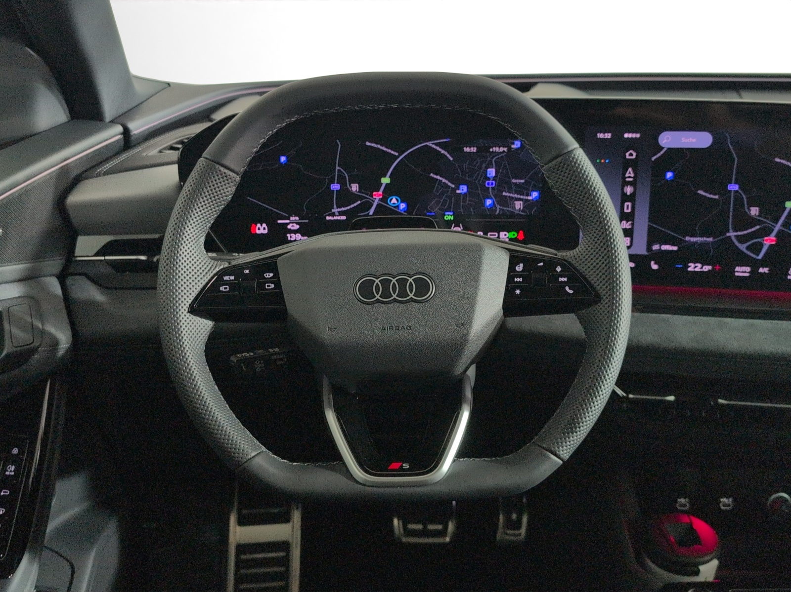 AUDI SQ6 e-tron quattro-image-11