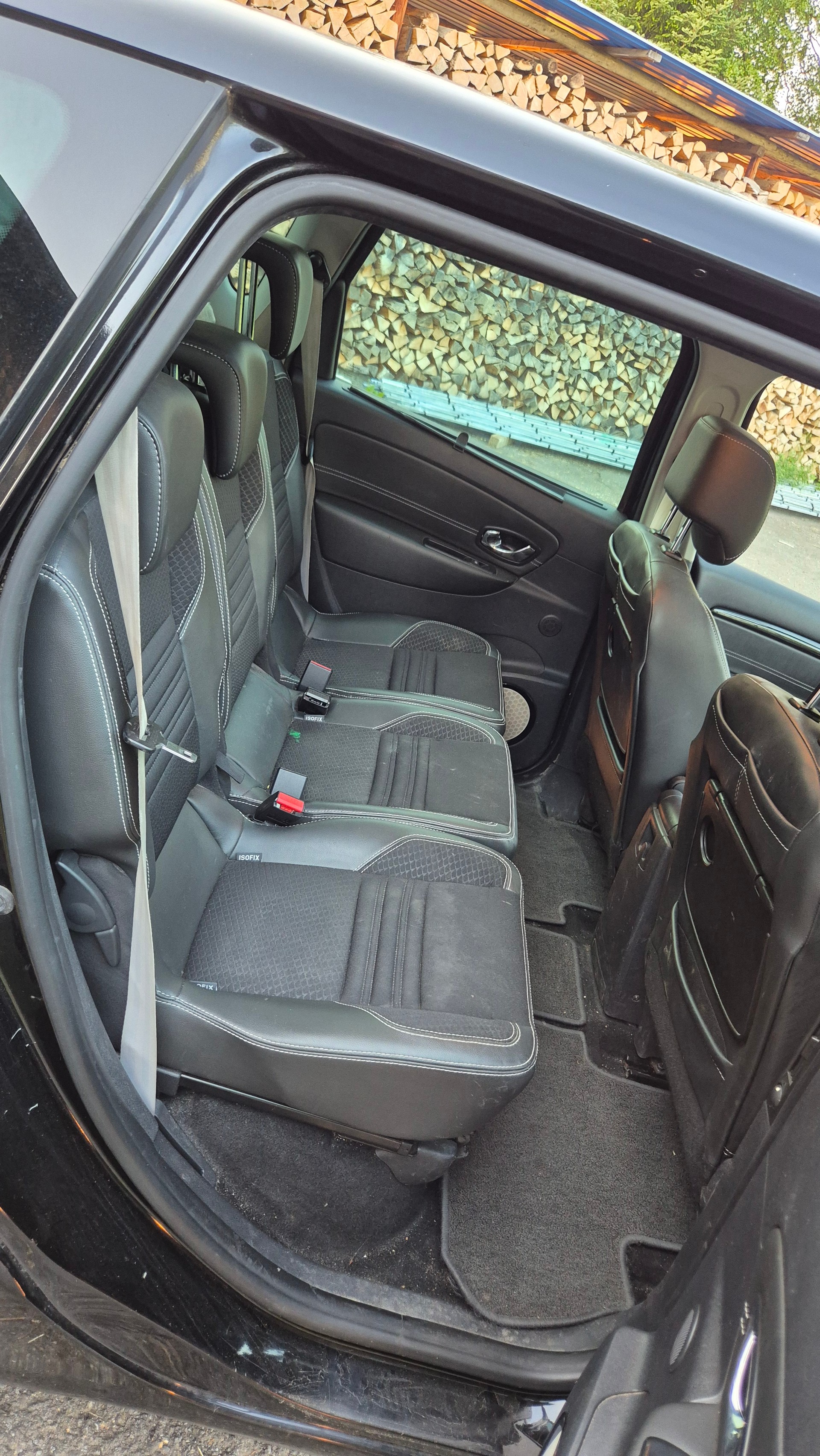 RENAULT Scénic 1.2 16V Turbo Swiss Edition-image-6
