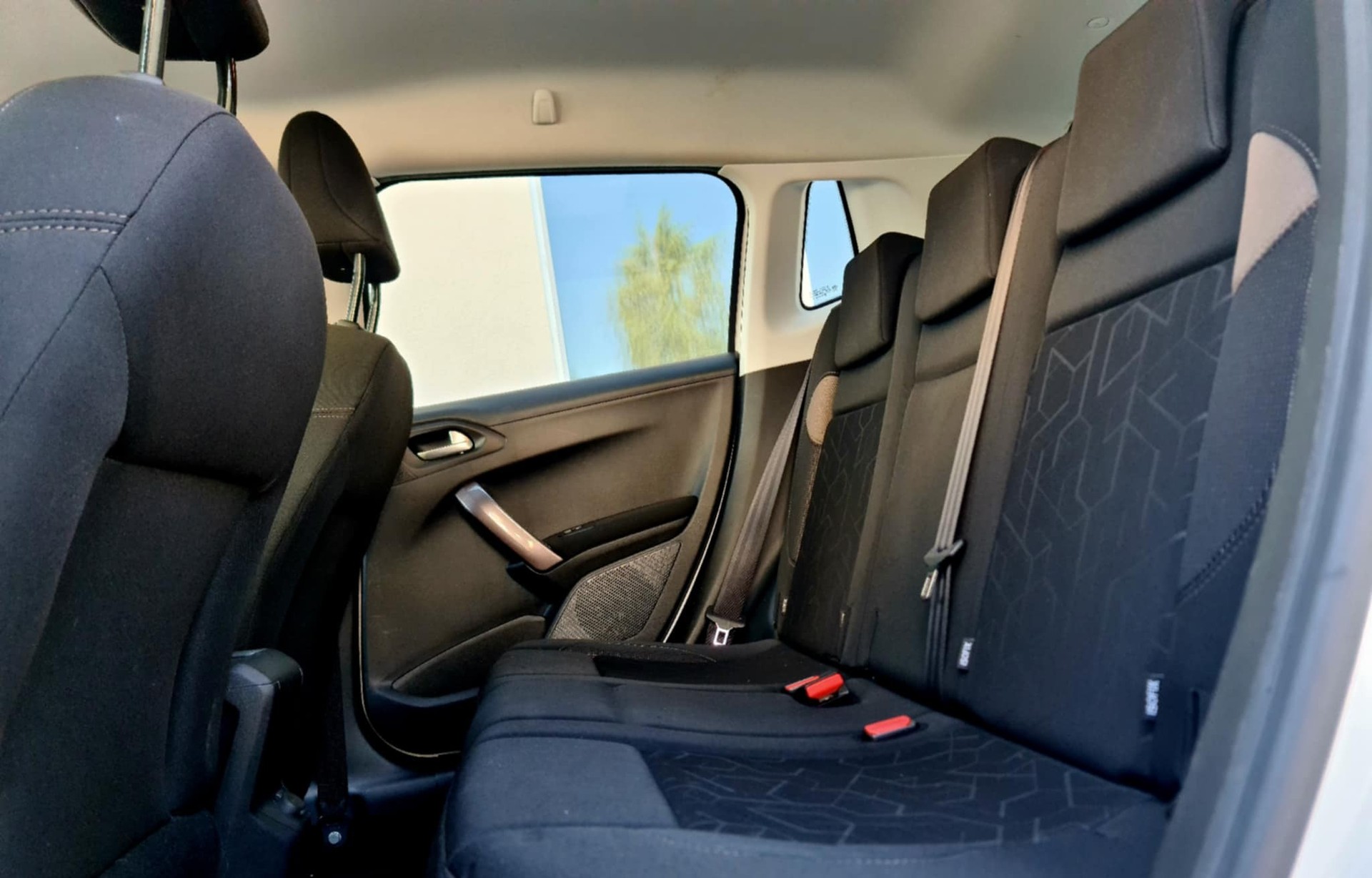 PEUGEOT 2008 1.2 PureTech Active-image-15