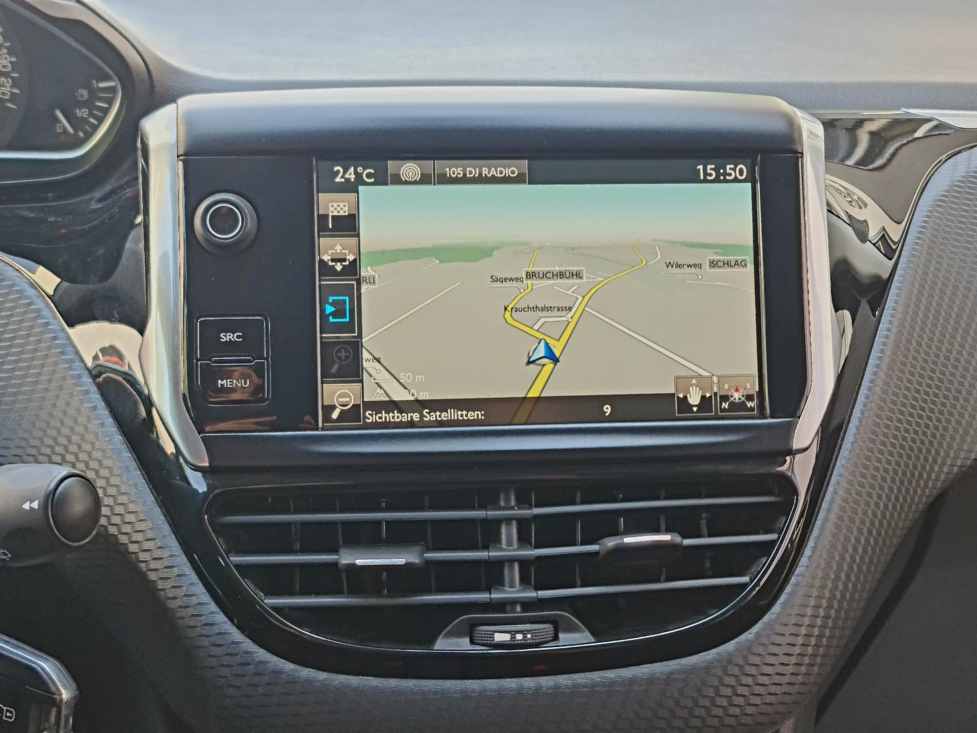 PEUGEOT 2008 1.2 PureTech Active-image-13