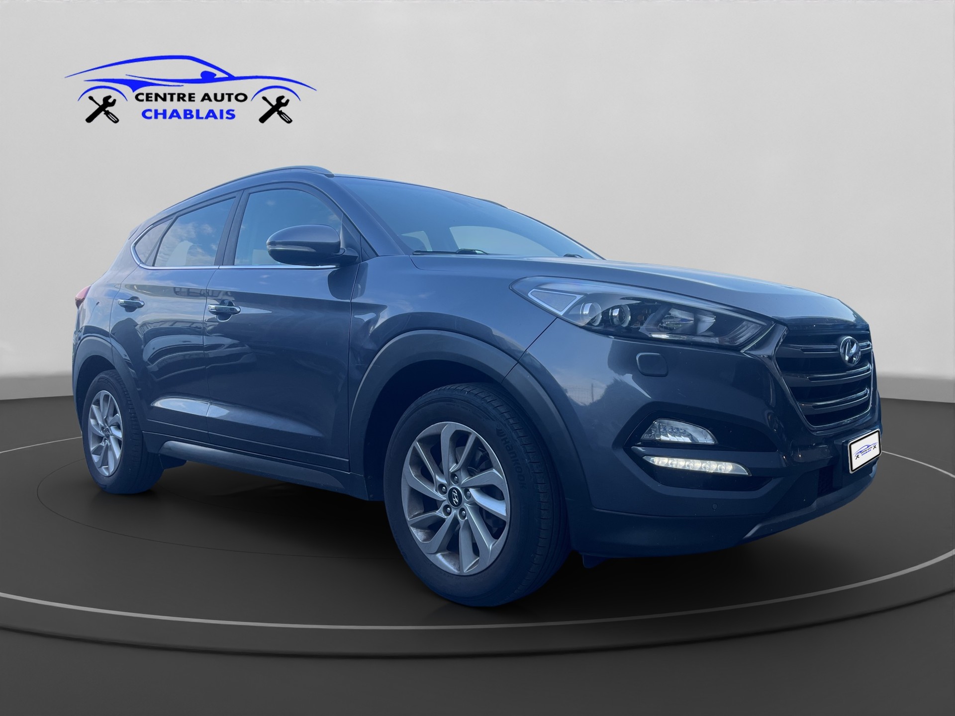 HYUNDAI Tucson 2.0 CRDI Launch Edition 4WD Automatic-image-2