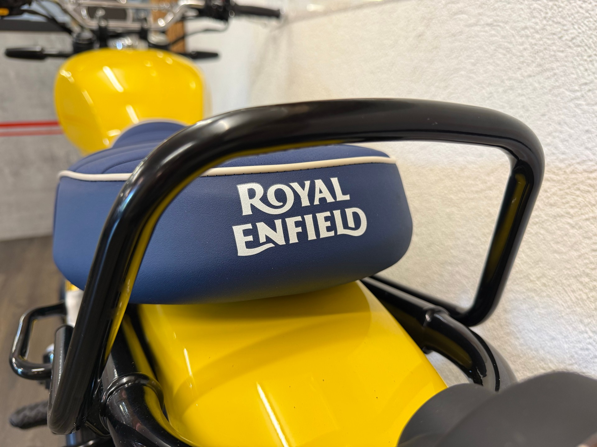 ROYAL ENFIELD Bear 650 Base-image-8