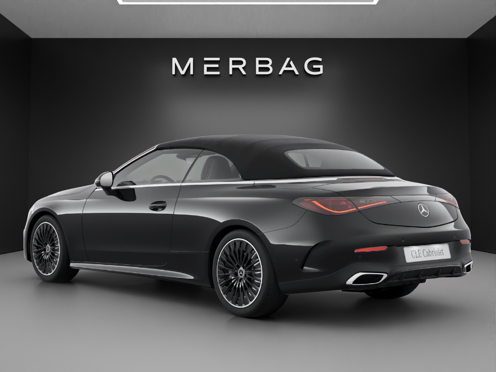 MERCEDES-BENZ CLE 200 Cabrio 4Matic 9G-Tronic-image-4