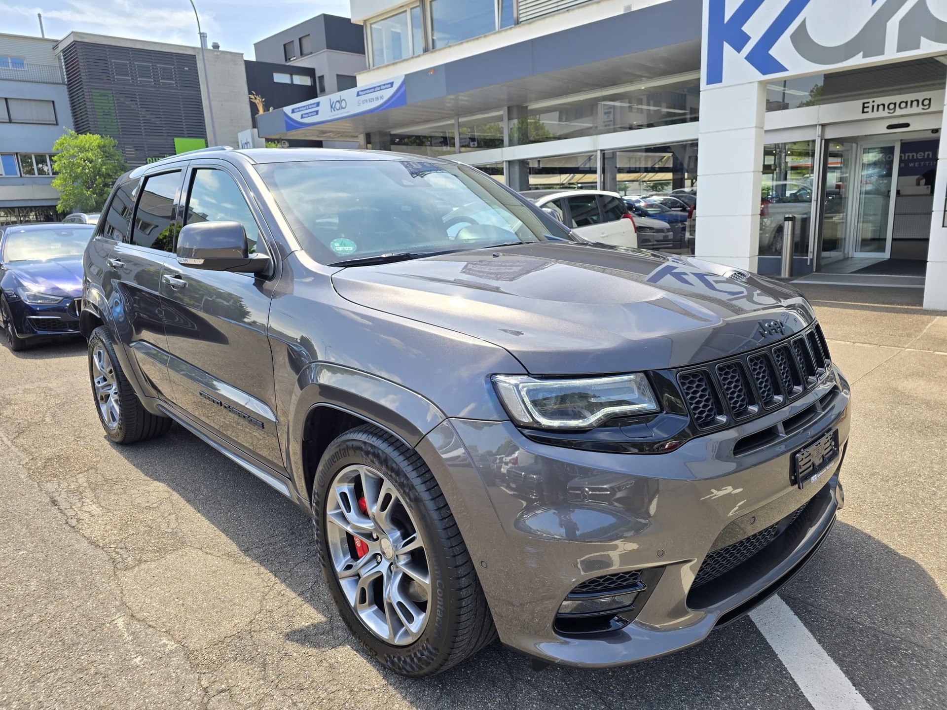 JEEP Grand Cherokee SRT 6.4 HEMI V8-image-2