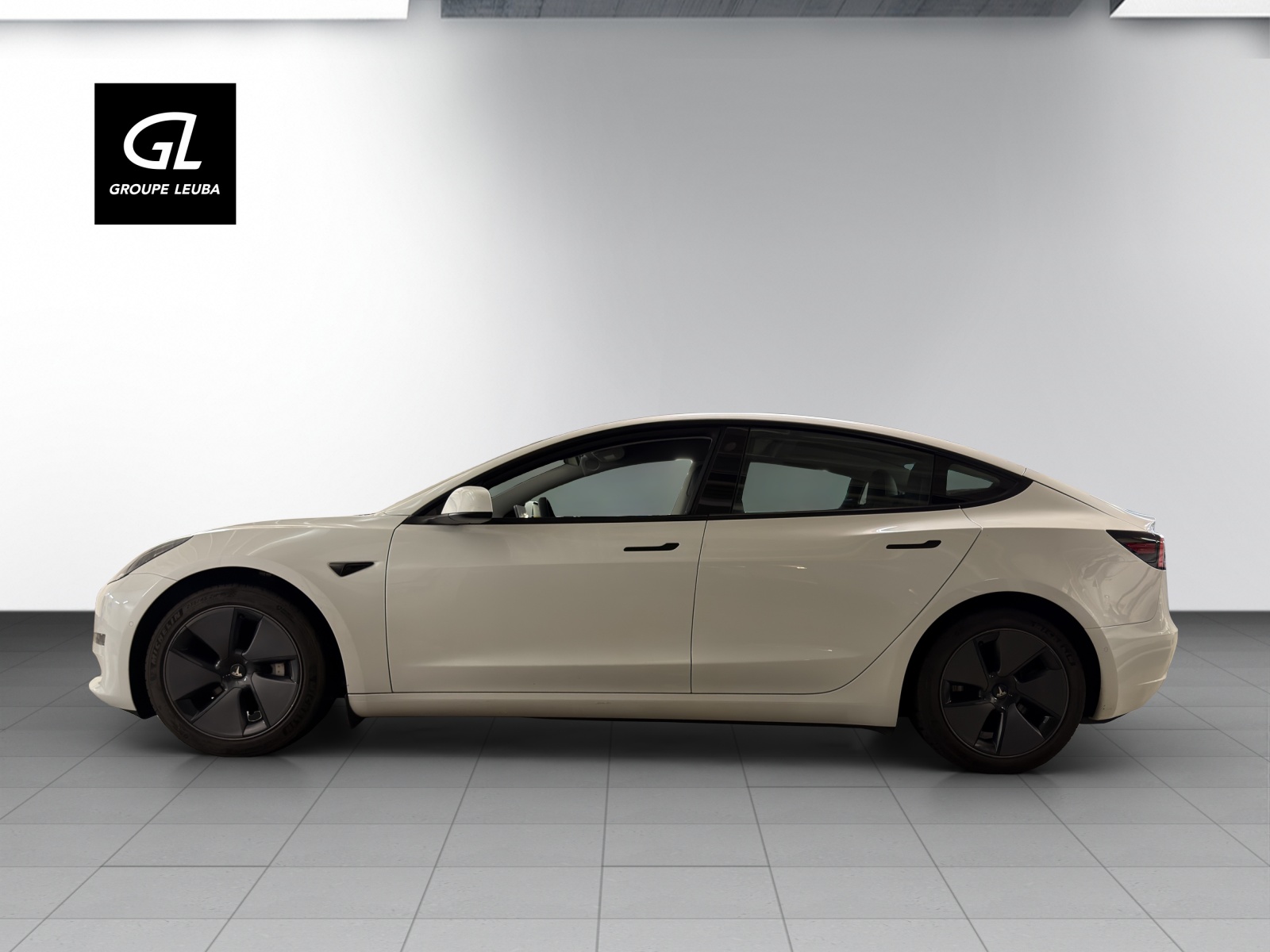 TESLA Model 3 Long Range Dual Motor AWD-image-2