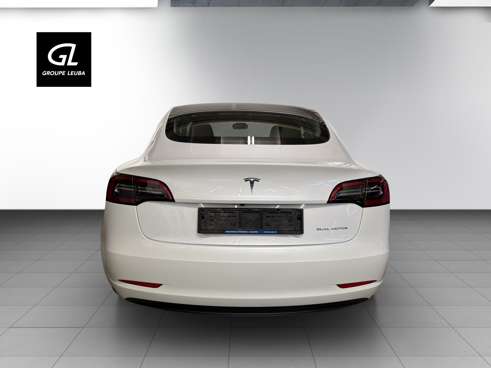 TESLA Model 3 Long Range Dual Motor AWD-image-4