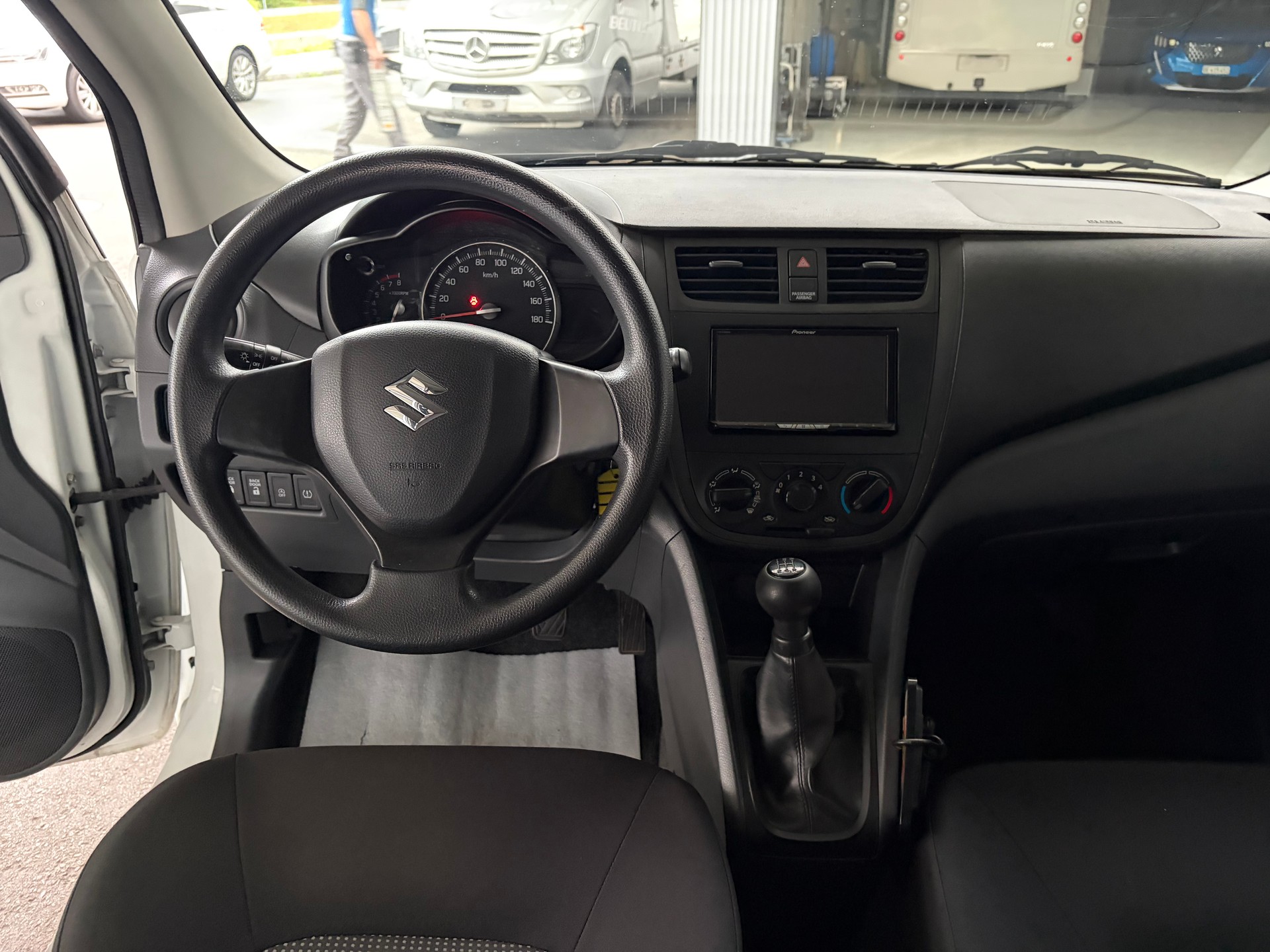 SUZUKI Celerio 1.0 Unico-image-4