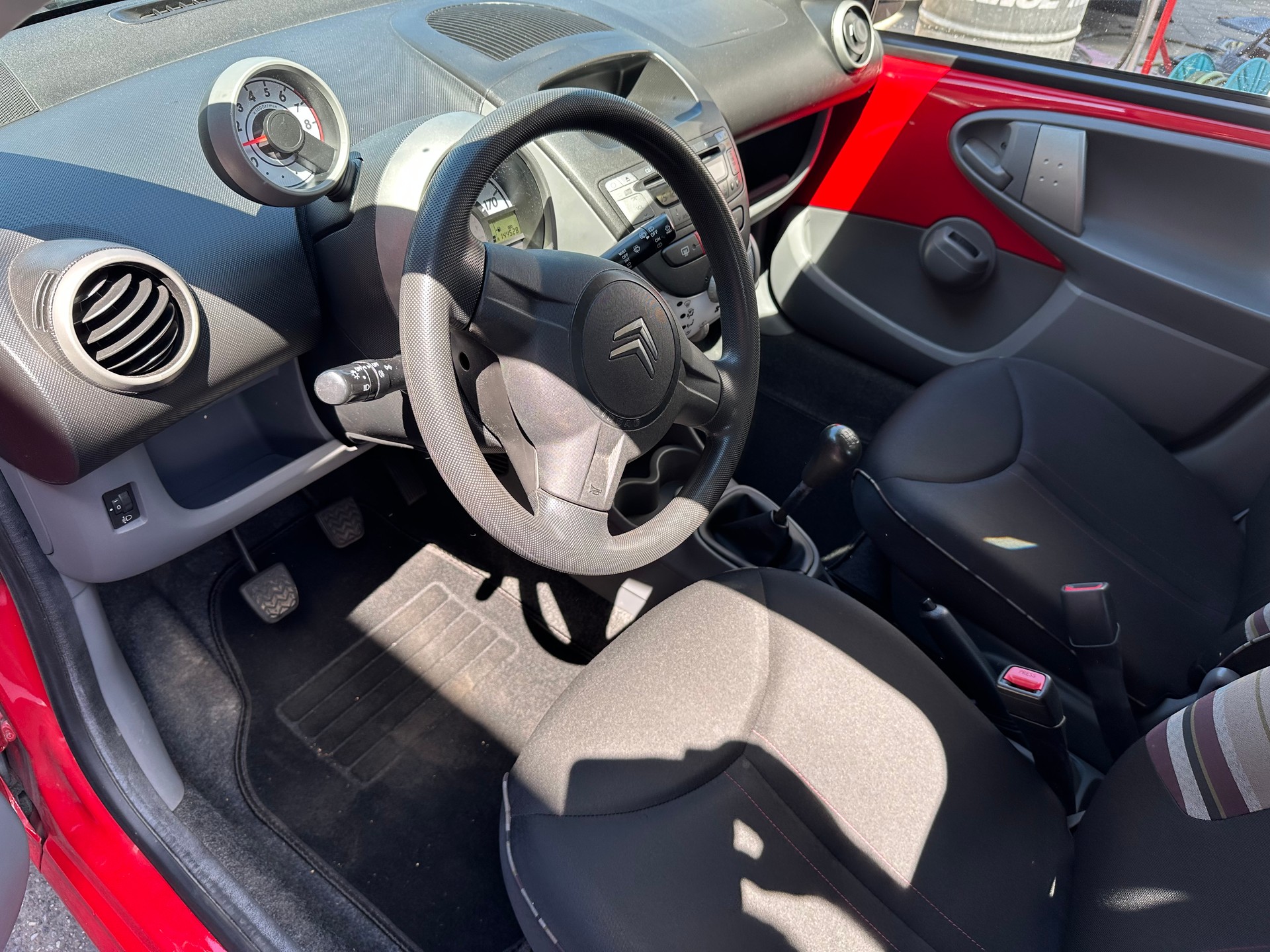 CITROEN C1 1.0i Sélection-image-7