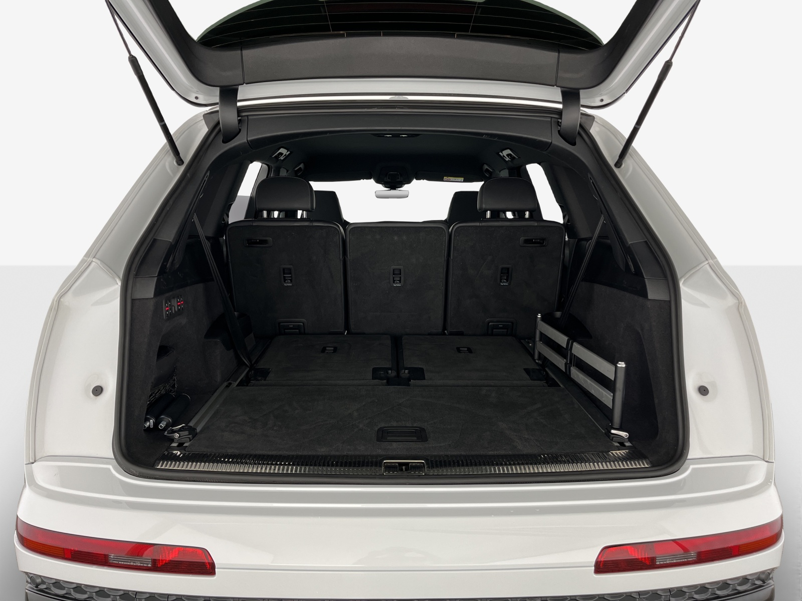 AUDI Q7 SUV TDI quattro 210 kW S Line tiptronic-image-12
