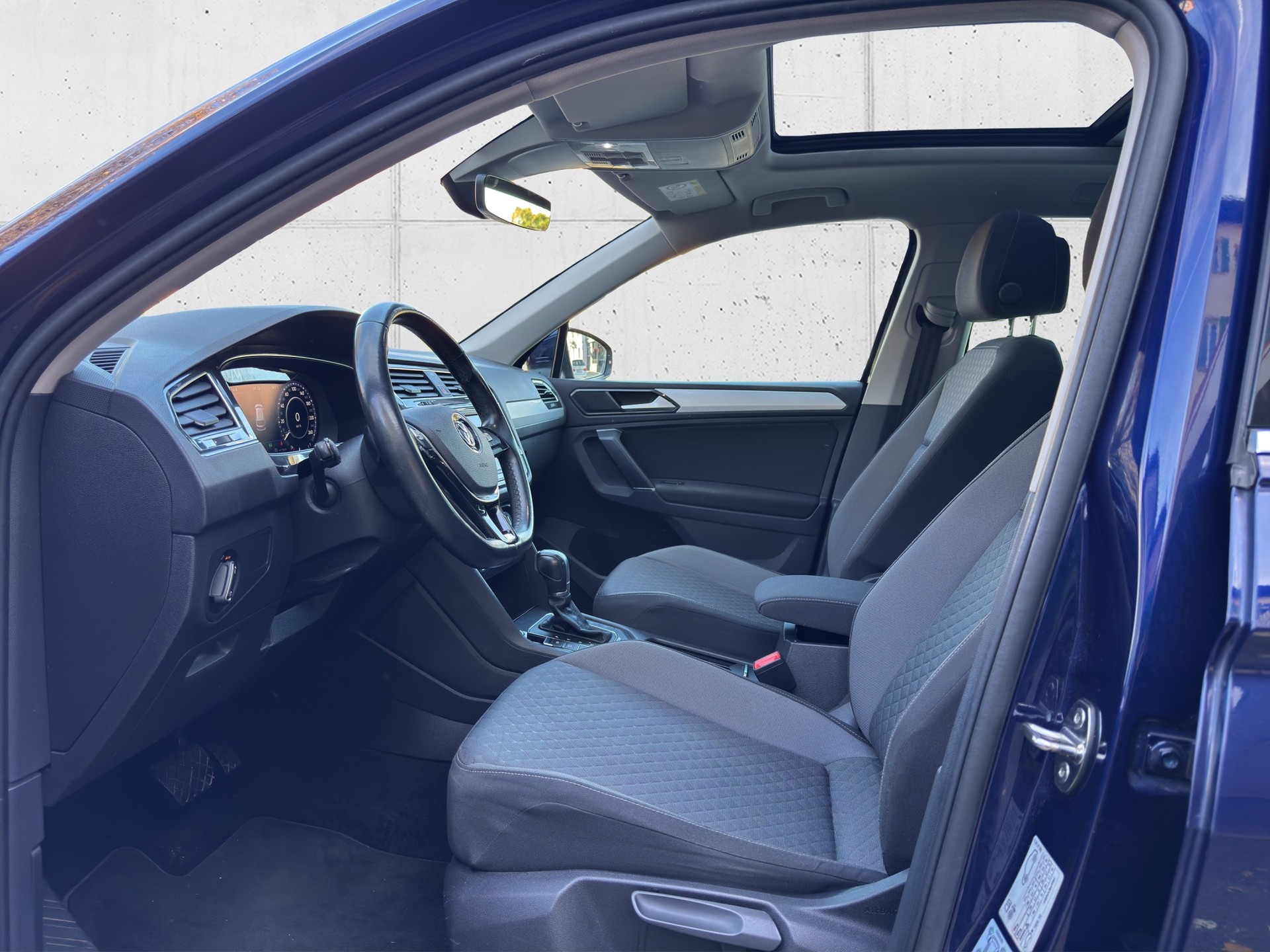VW Tiguan 2.0 TDI SCR Highline 4Motion DSG-image-7