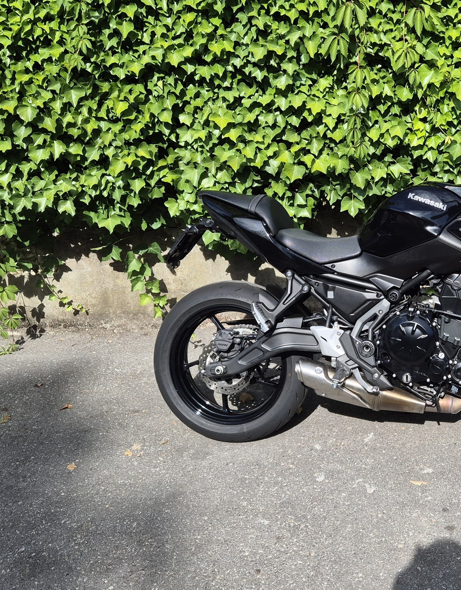 KAWASAKI Z 650-image-12