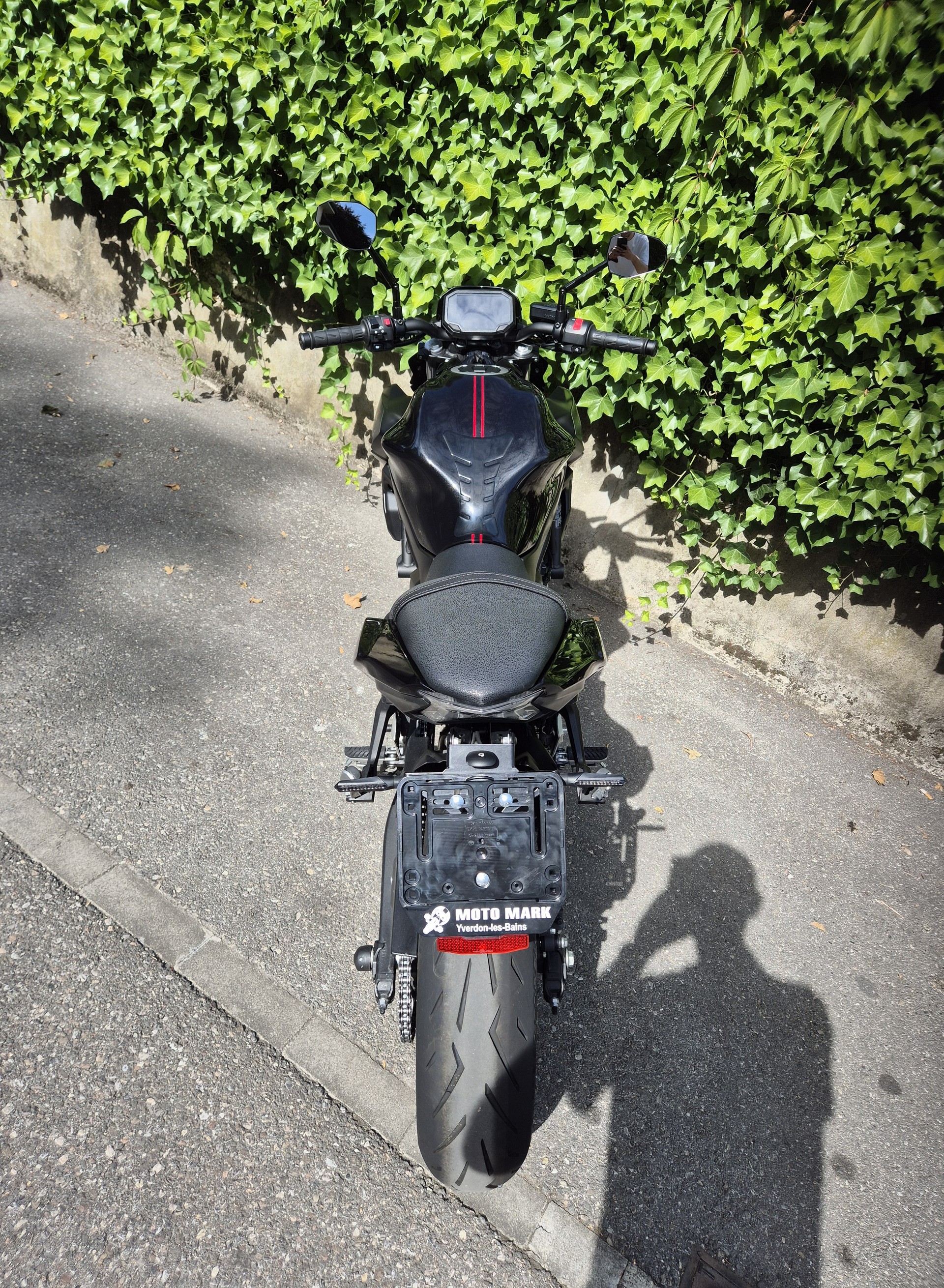 KAWASAKI Z 650-image-7