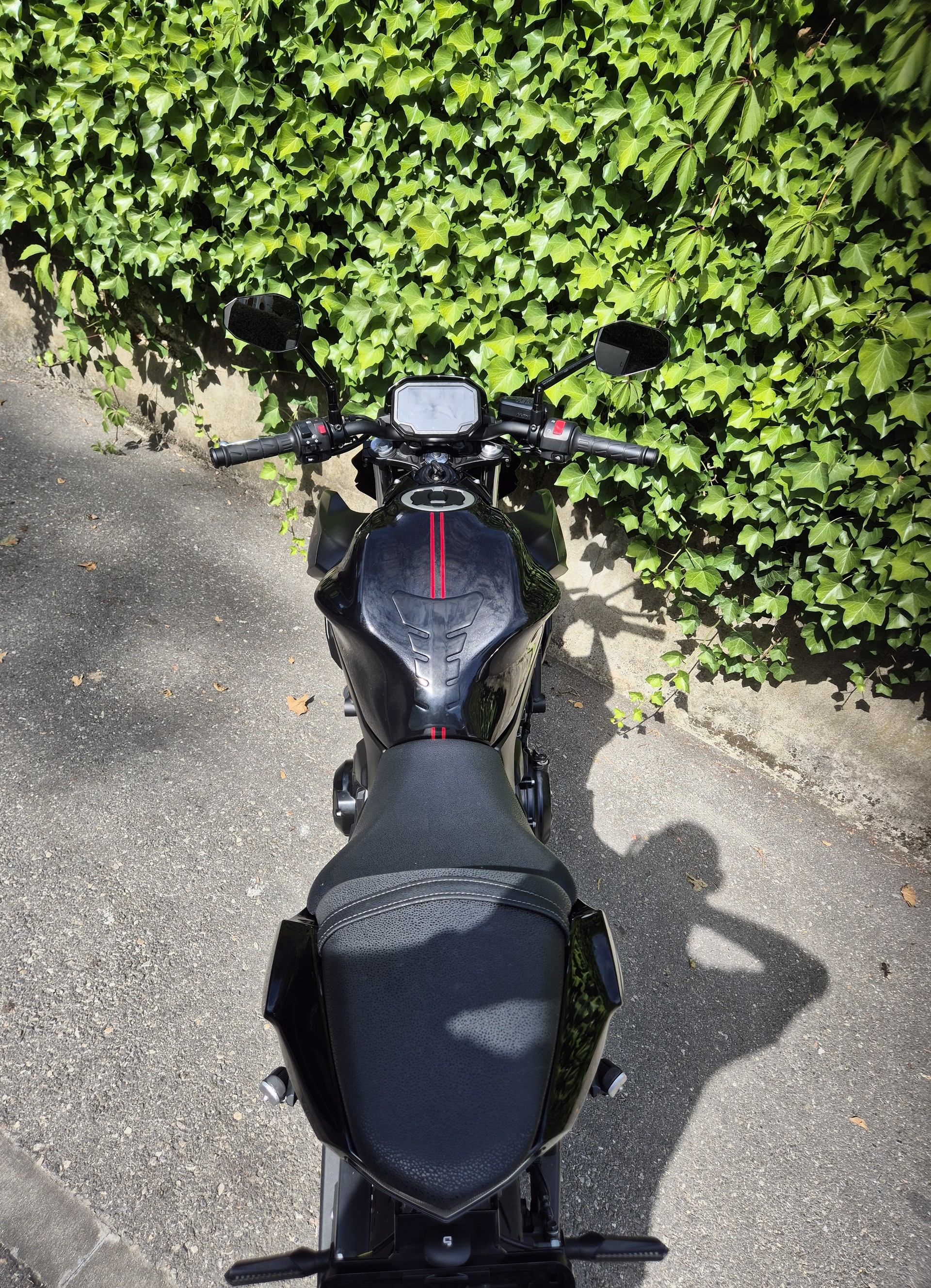 KAWASAKI Z 650-image-8