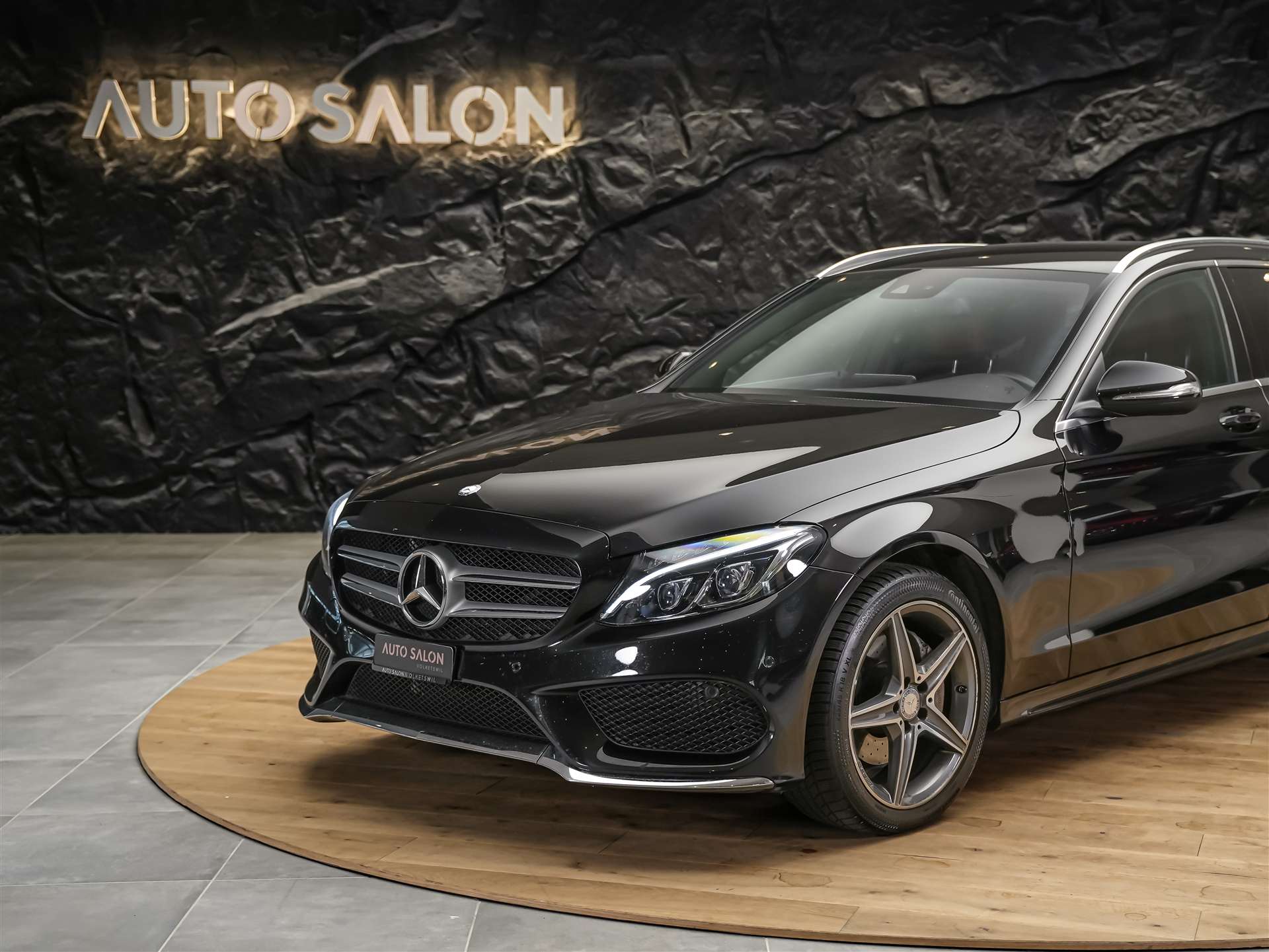 MERCEDES-BENZ C 220 d AMG Line 7G-Tronic *CH Auto*Burmester Soundsystem*-image-12