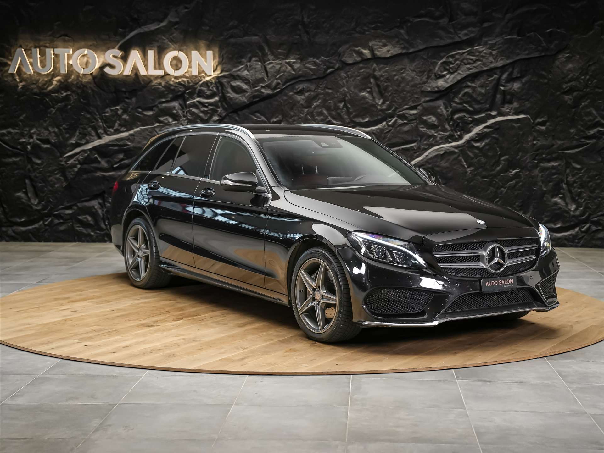 MERCEDES-BENZ C 220 d AMG Line 7G-Tronic *CH Auto*Burmester Soundsystem*-image-5
