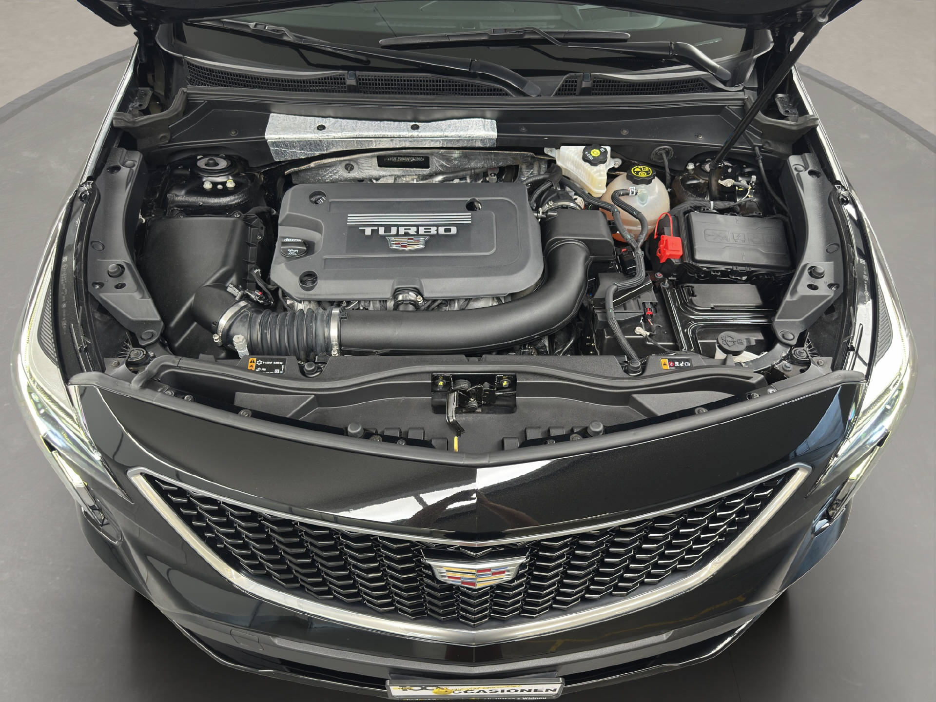 CADILLAC XT4 2.0 T Sport AWD-image-13