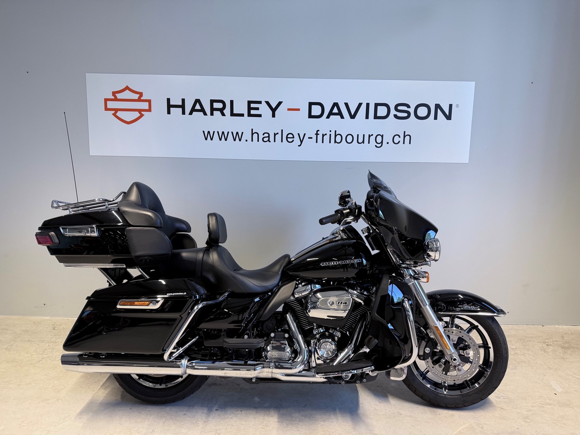 HARLEY-DAVIDSON FLHTK Electra Glide Ultra Limited 114