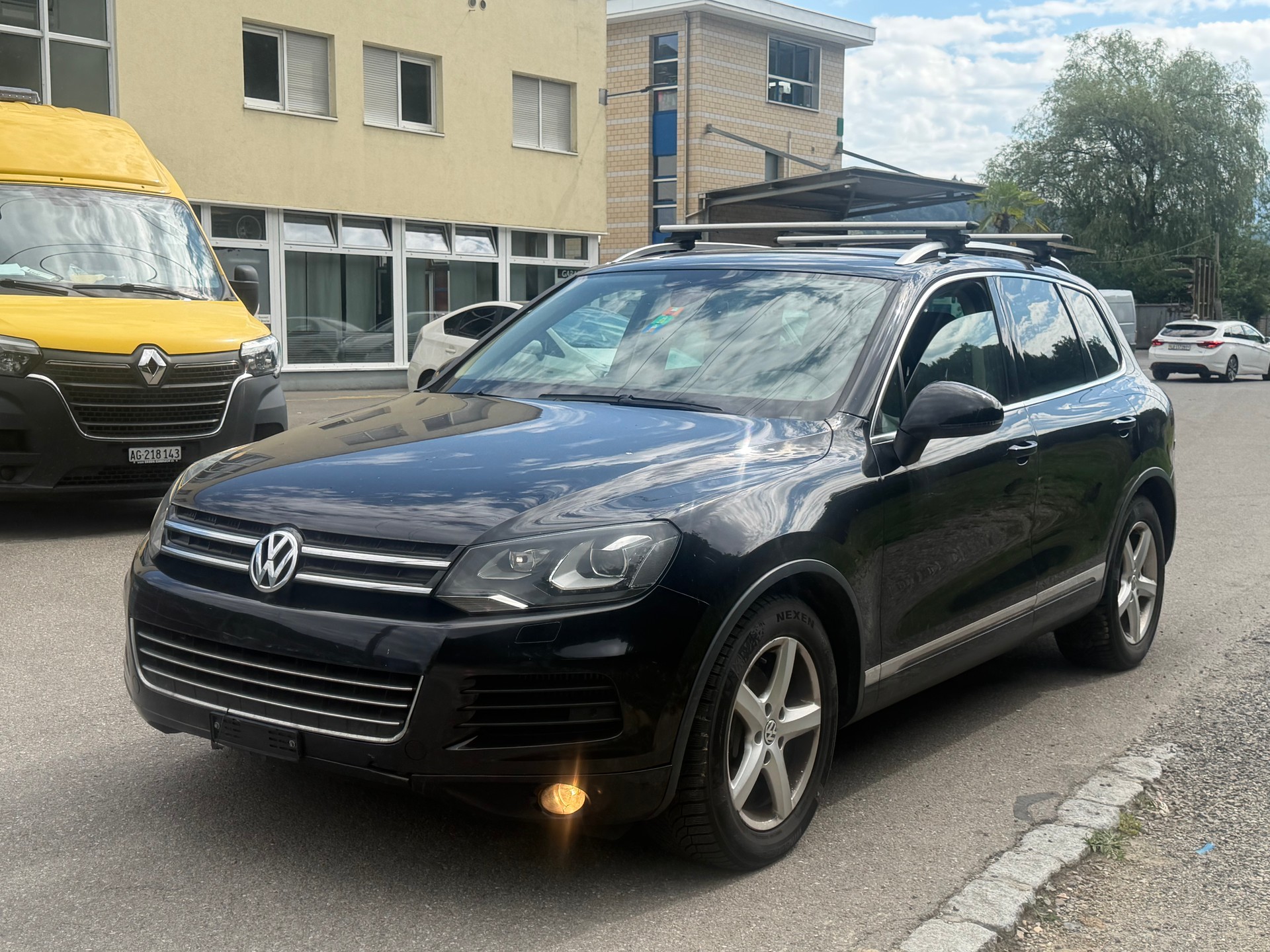 VW Touareg 3.0 TDI BlueMotion Technology Tiptronic-image-3