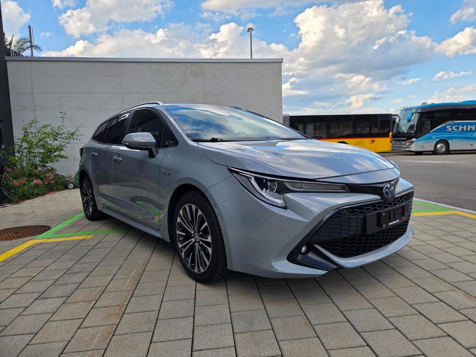 TOYOTA Corolla Touring Sports 2.0 HSD Trend e-CVT